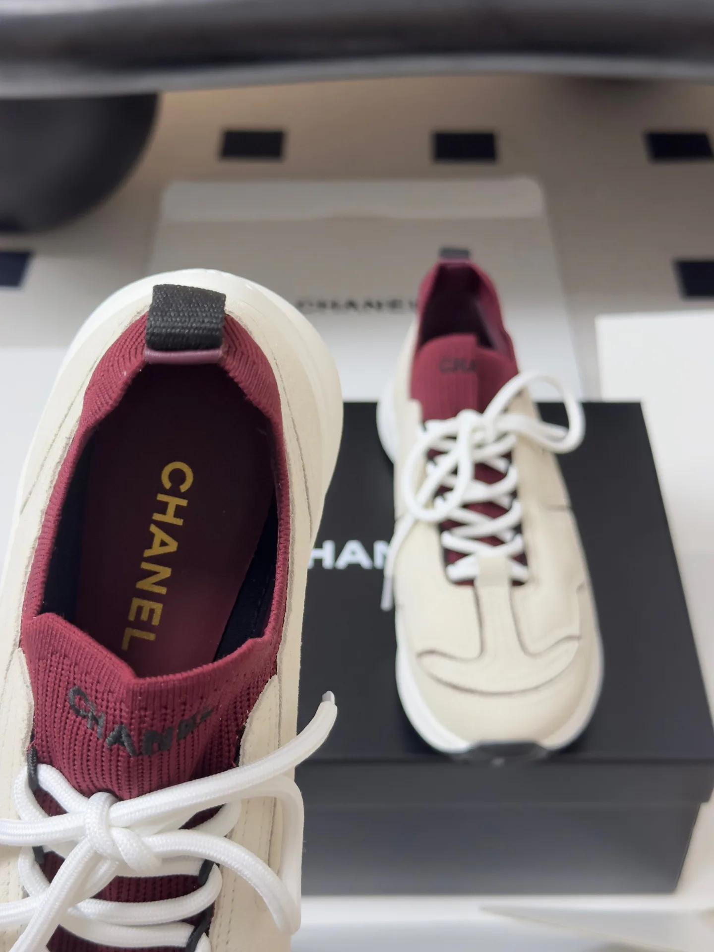 Кроссовки Женские Chanel 17338443