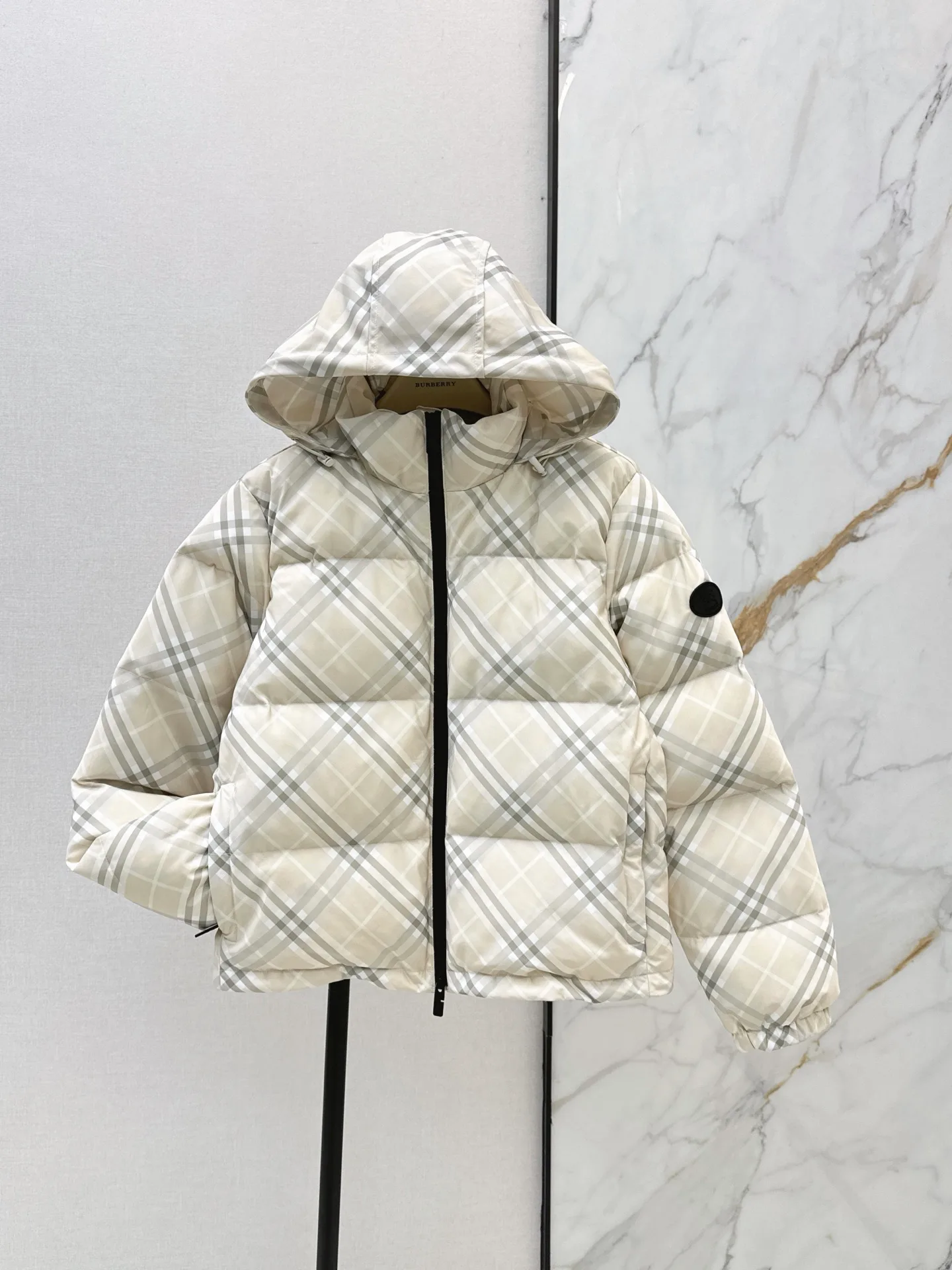 Куртки И Пуховики Женские Burberry 18184267