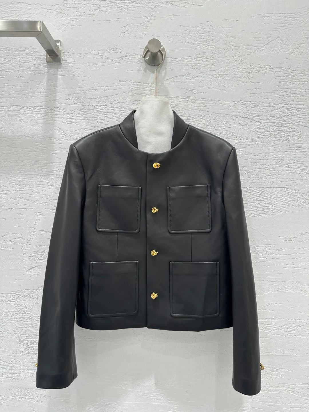 Кожаные Куртки И Дублёнки Женские Bottega Veneta 11484210