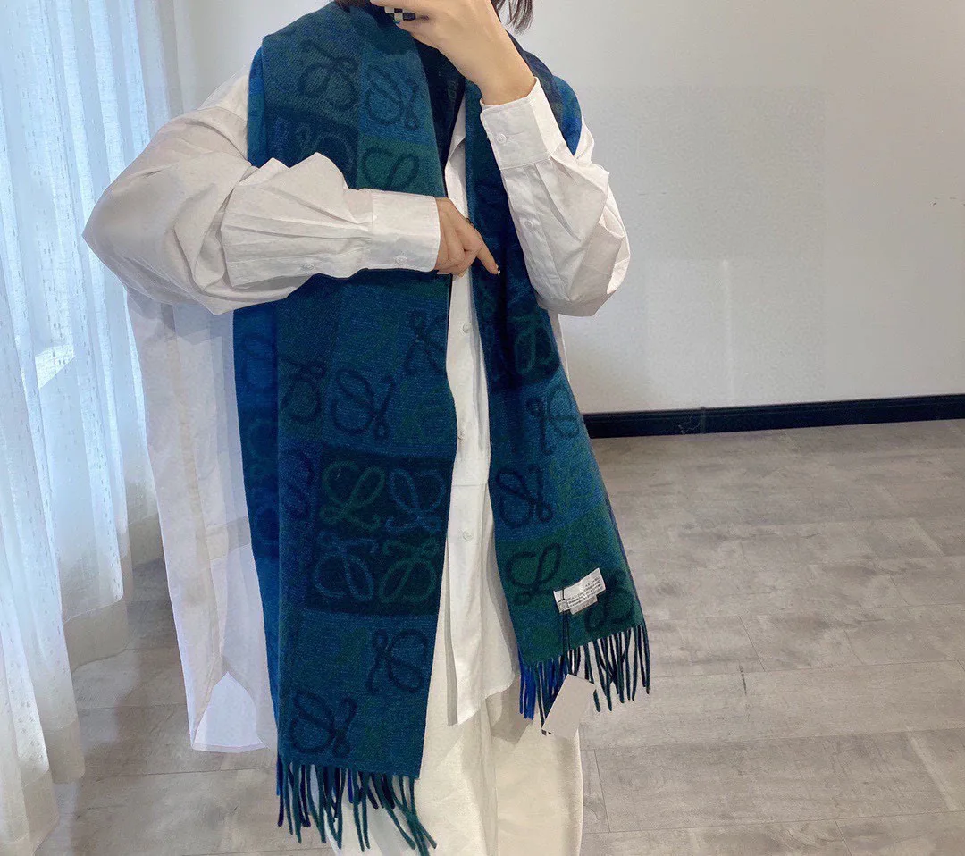 Шарфы Loewe 789792