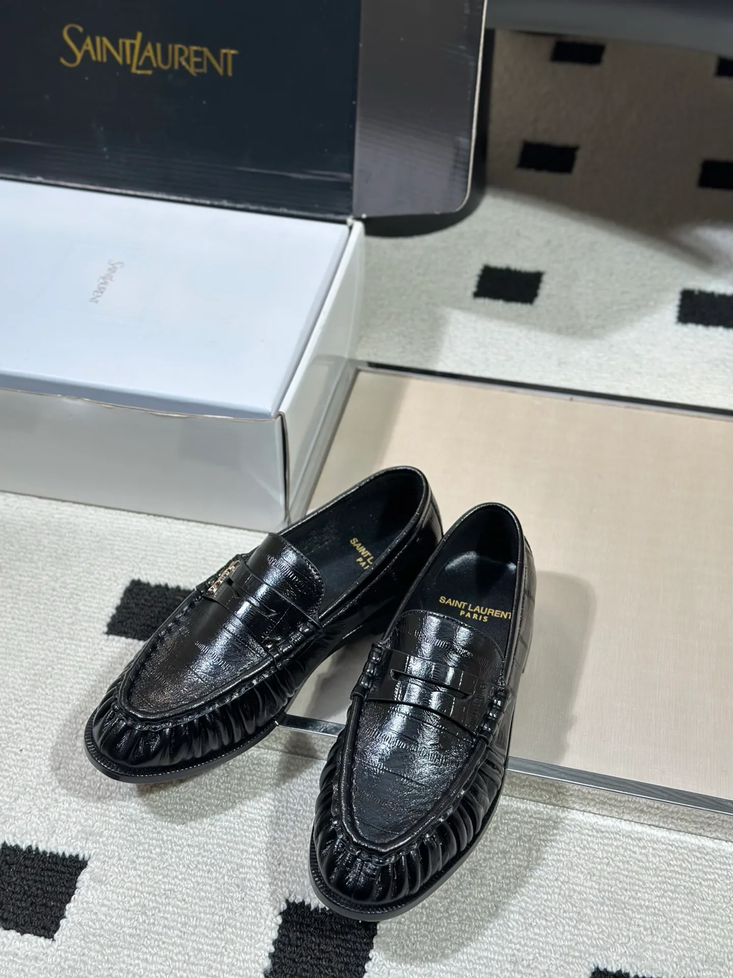 Лоферы И Мокасины Женские Saint Laurent 18041767