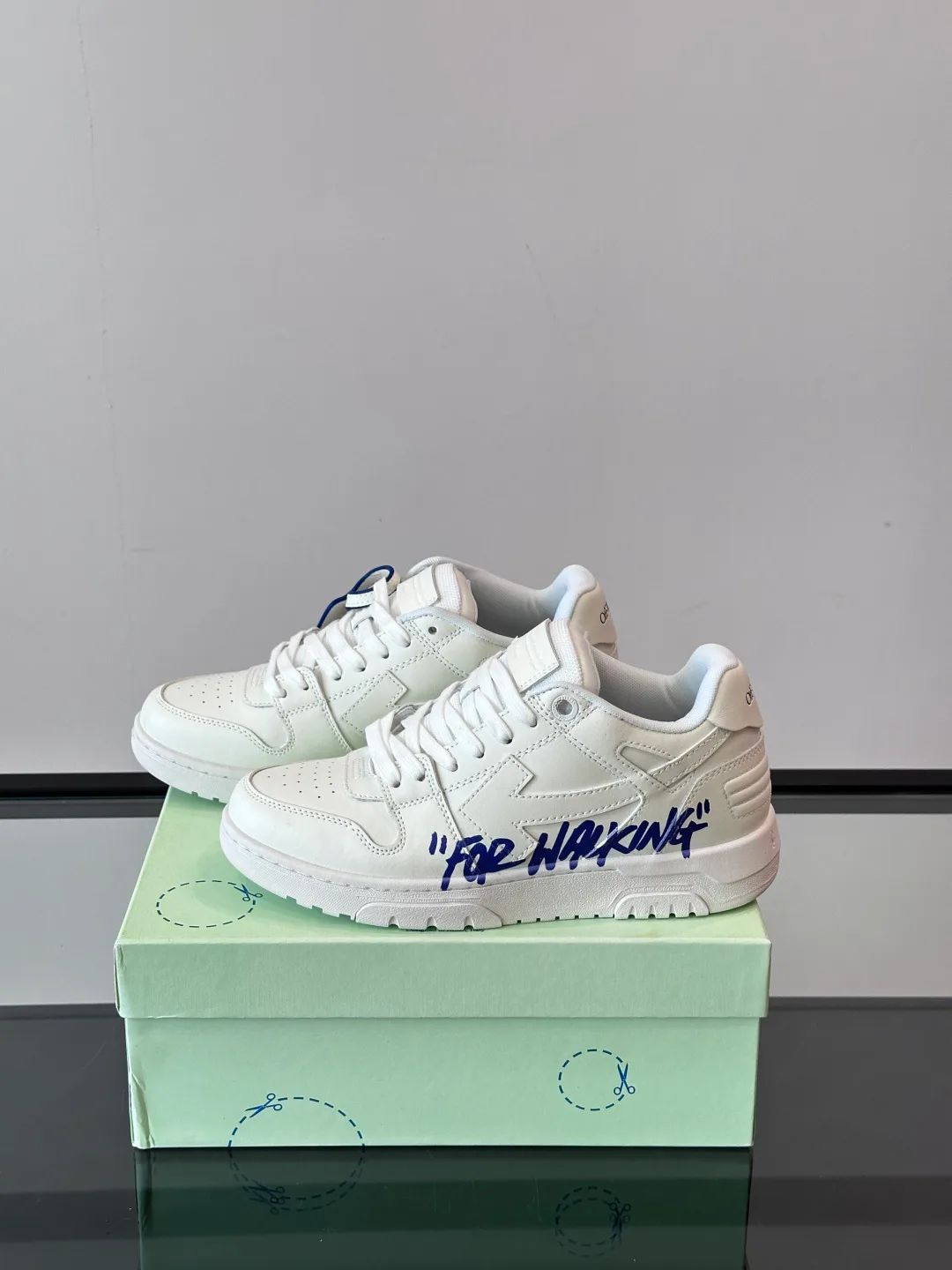 Кроссовки Женские Off-White 1142174