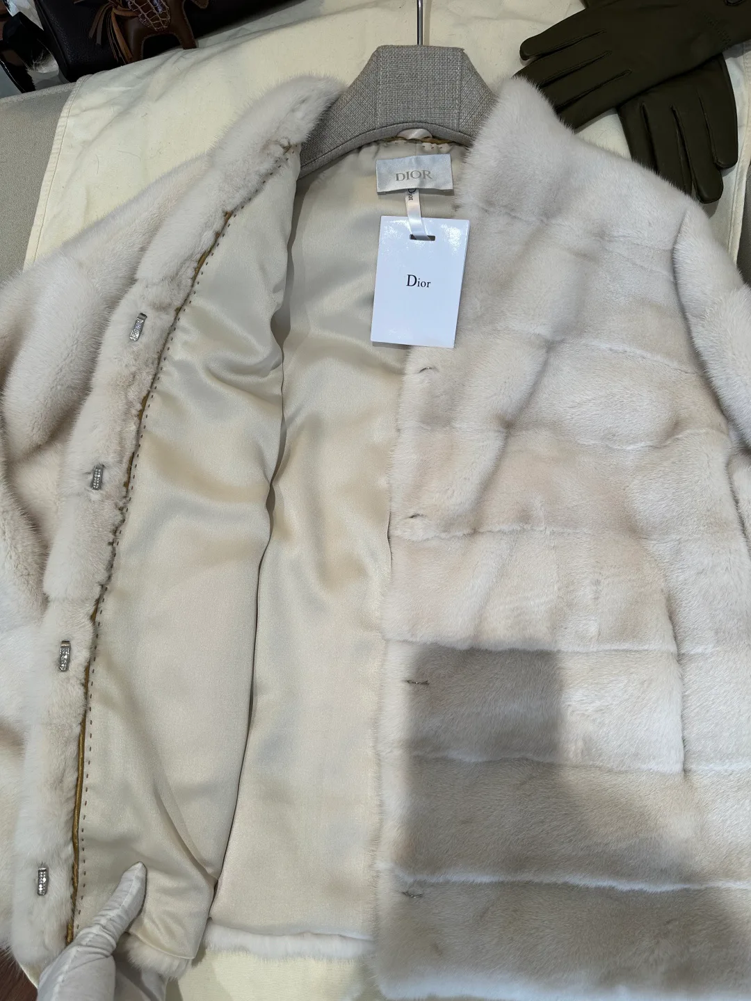 Шубы Женские Christian Dior 19282280