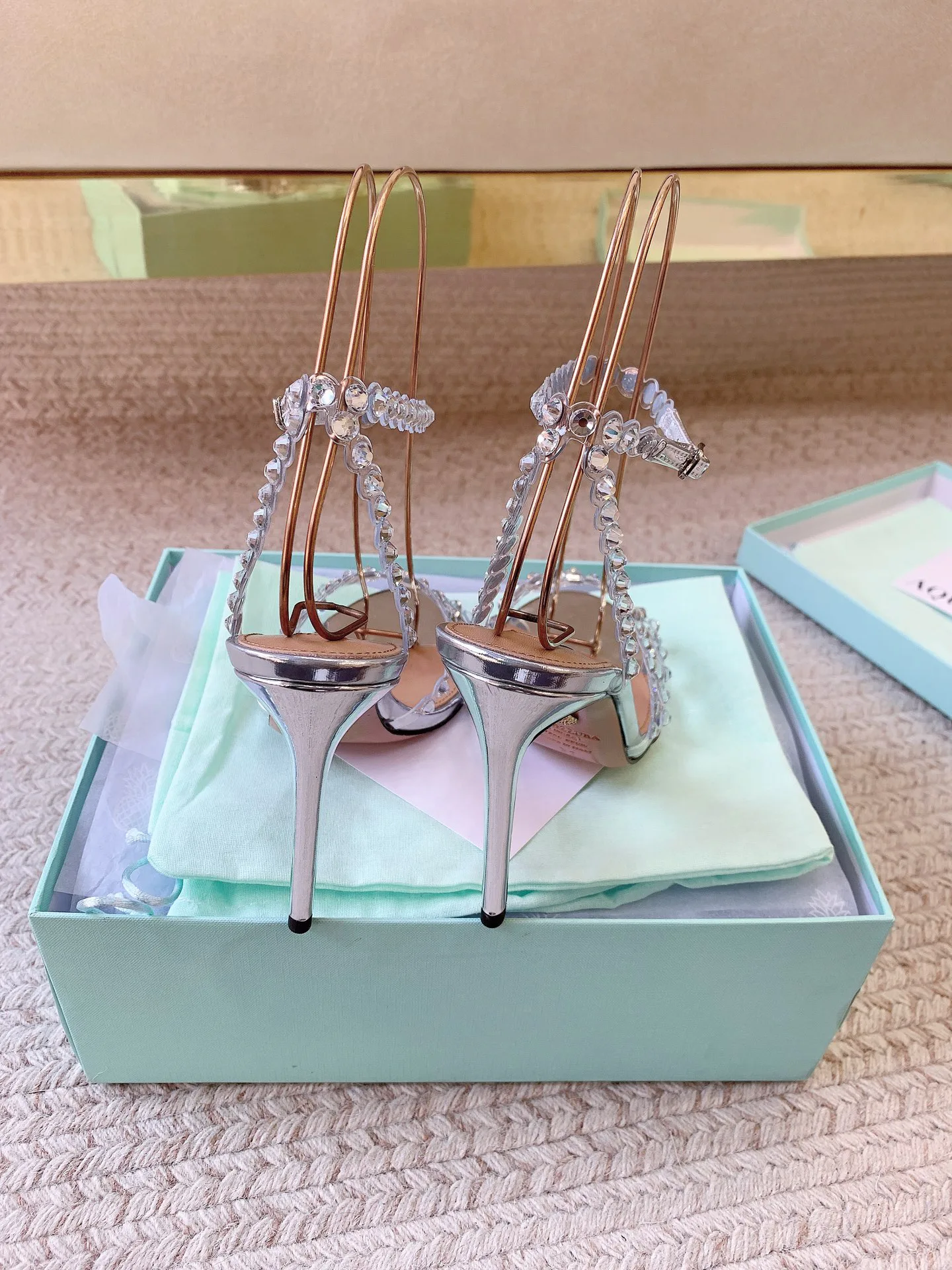 Босоножки Женские Aquazzura 17614541