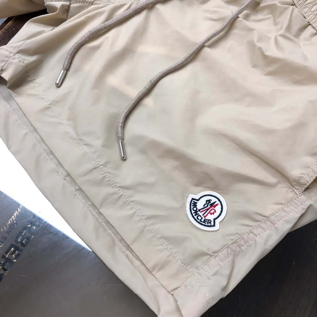 Шорты Мужские Moncler 11239091