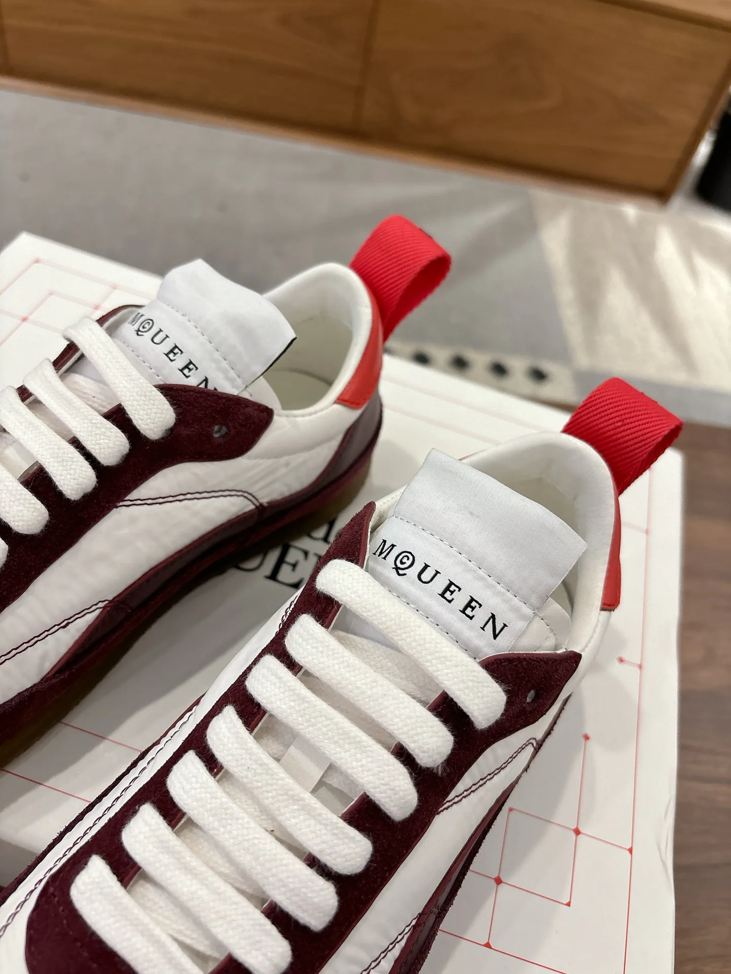 Кроссовки Женские Alexander Mcqueen 3446161