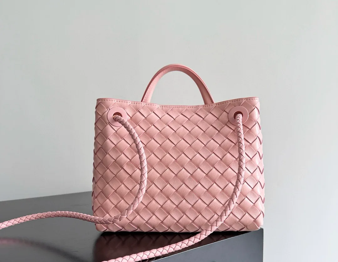 Классические Сумки Женские Bottega Veneta 17126409