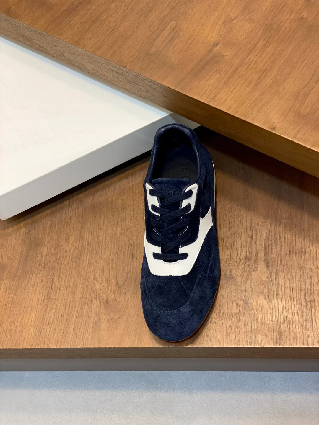 Кроссовки Мужские Salvatore Ferragamo 19548863