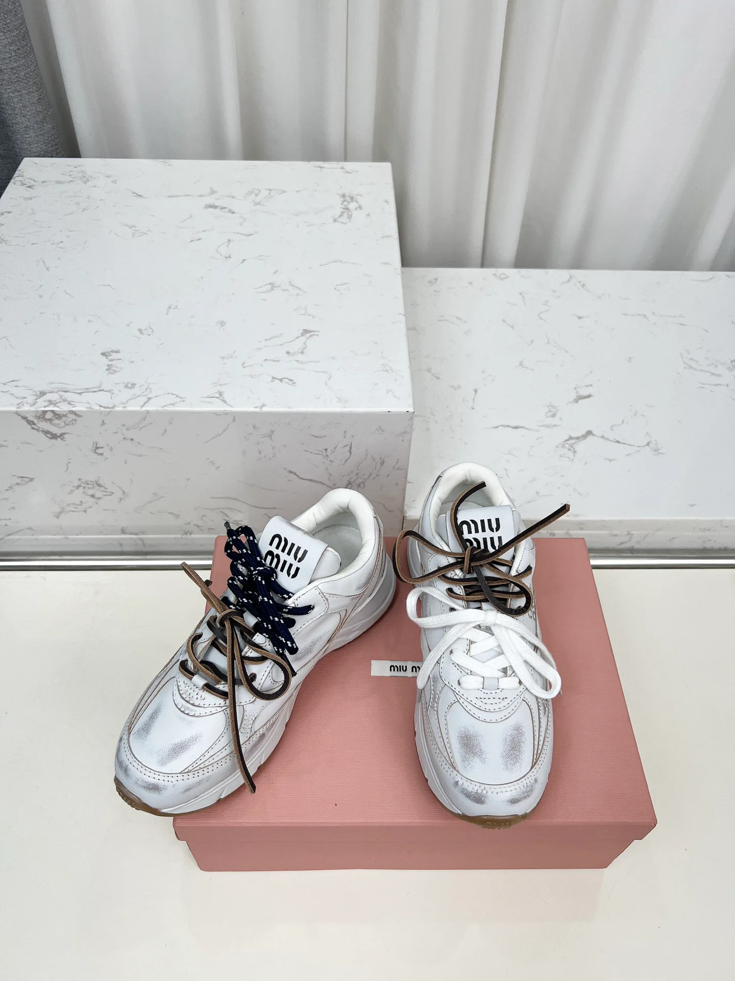 Кроссовки Женские Miu Miu 12799596