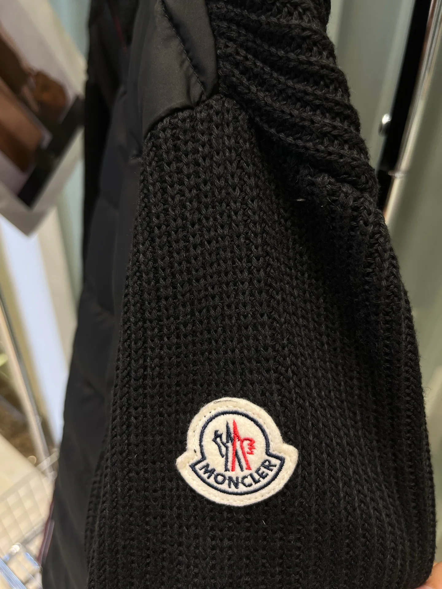 Куртки И Пуховики Мужские Moncler 112250