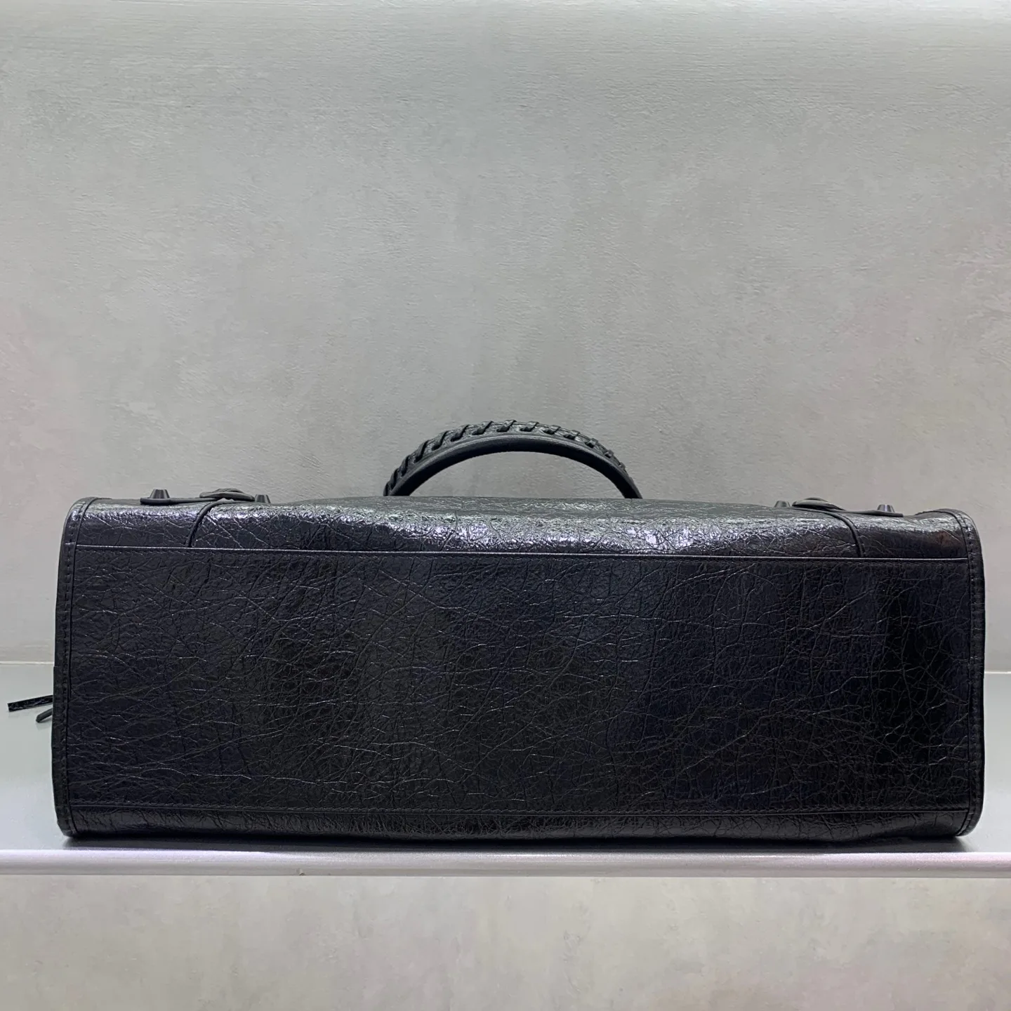 Классические Сумки Женские Balenciaga 18135892