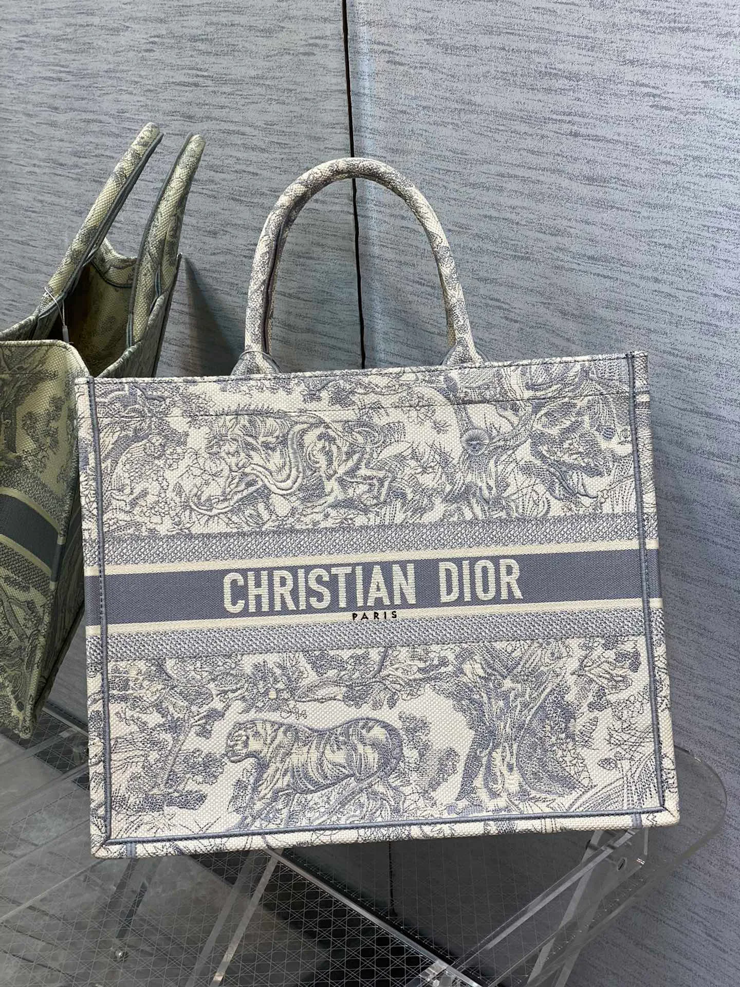 Классические Сумки Женские Christian Dior 11224035