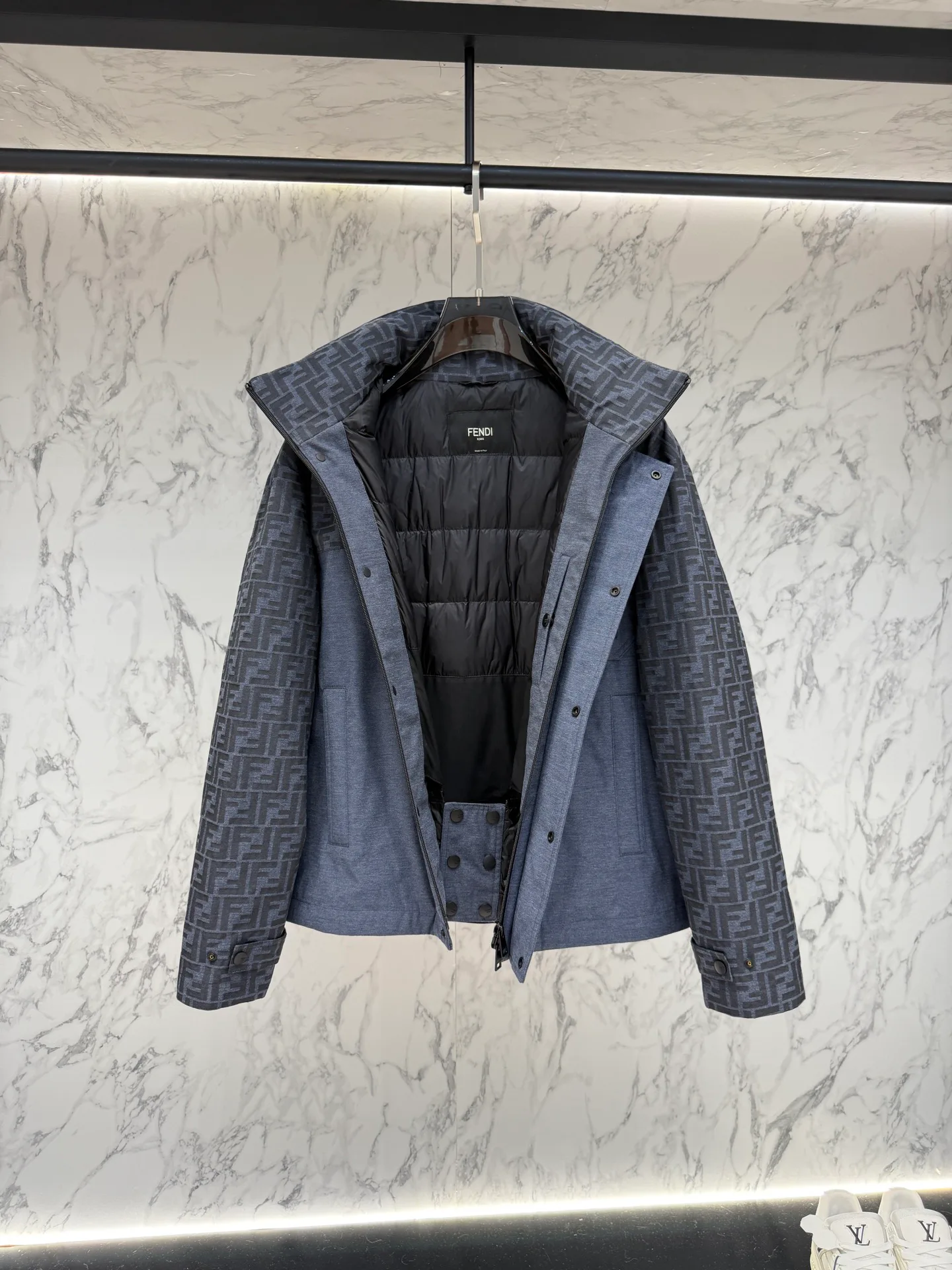 Куртки И Пуховики Мужские Fendi 4000190