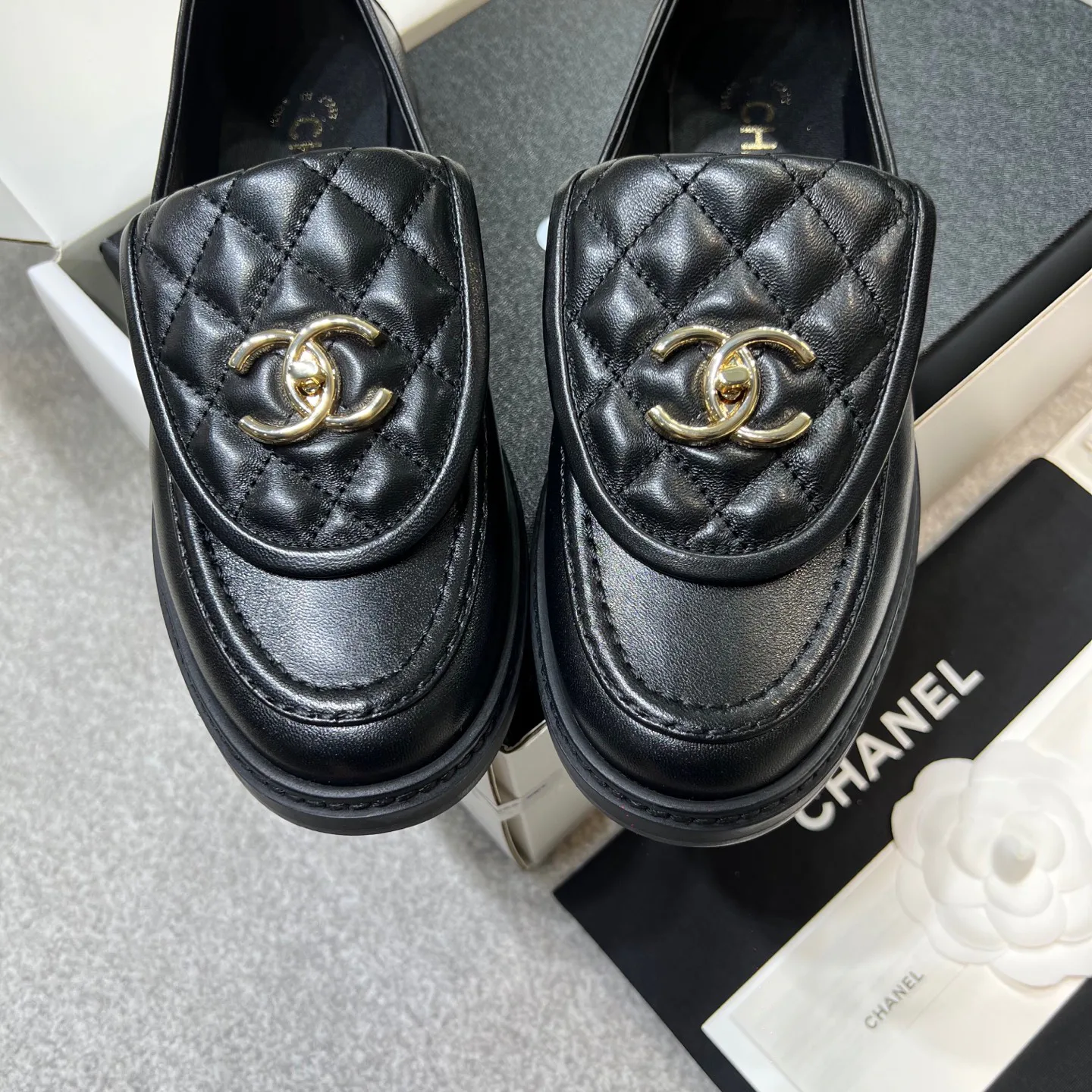 Лоферы И Мокасины Женские Chanel 1357552