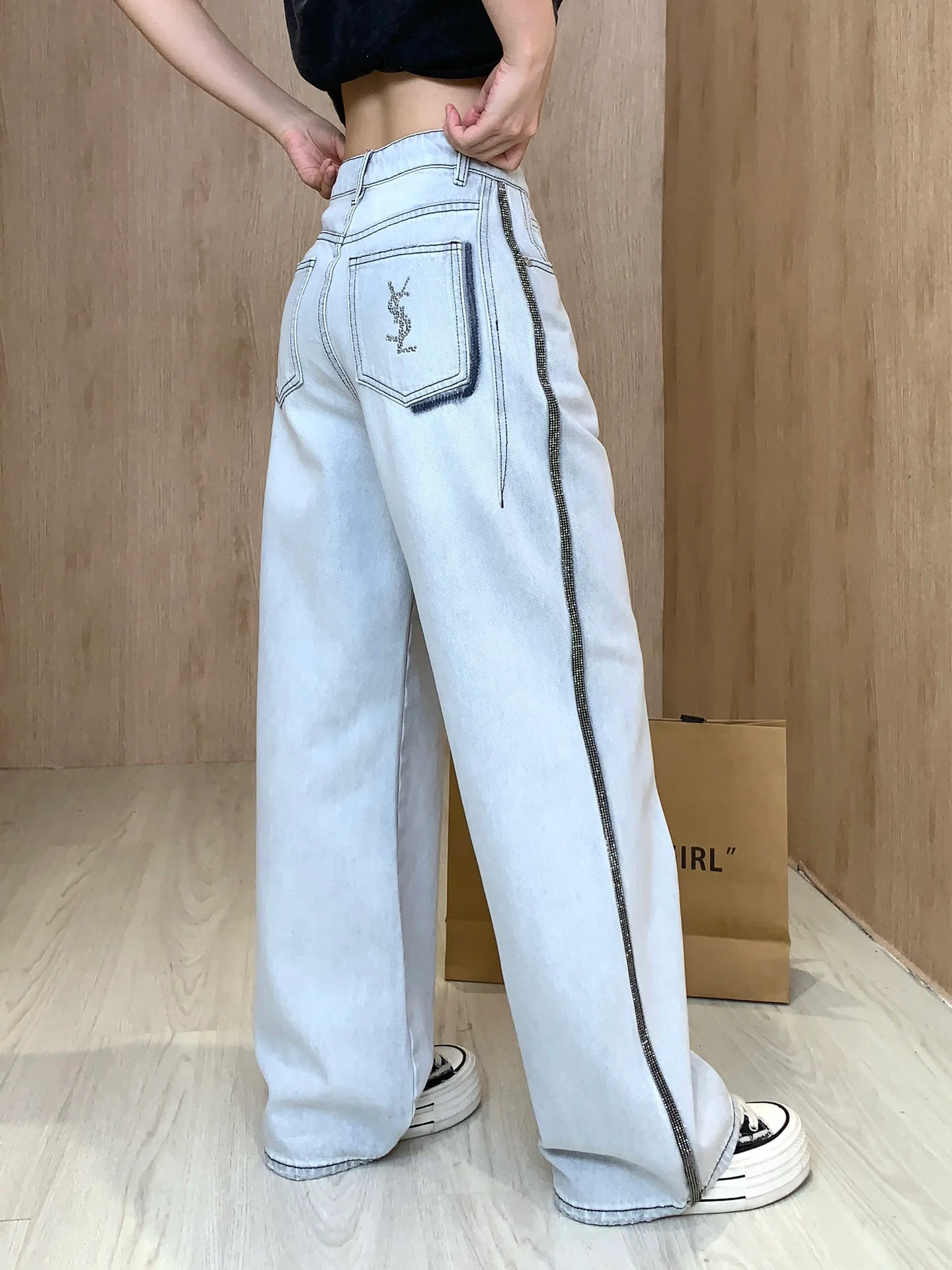 Джинсы Женские Saint Laurent 10227005