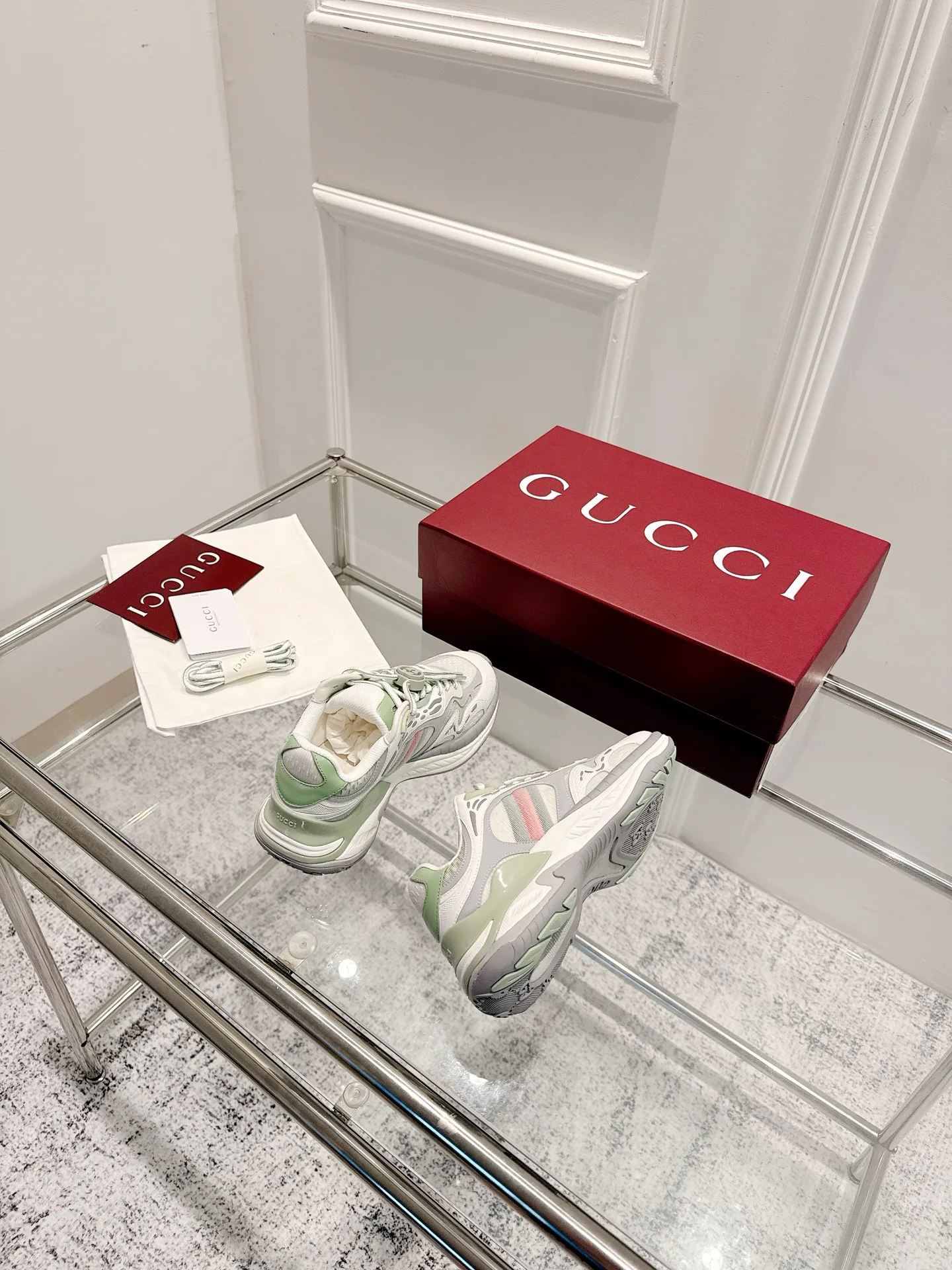 Кроссовки Женские Gucci 219590