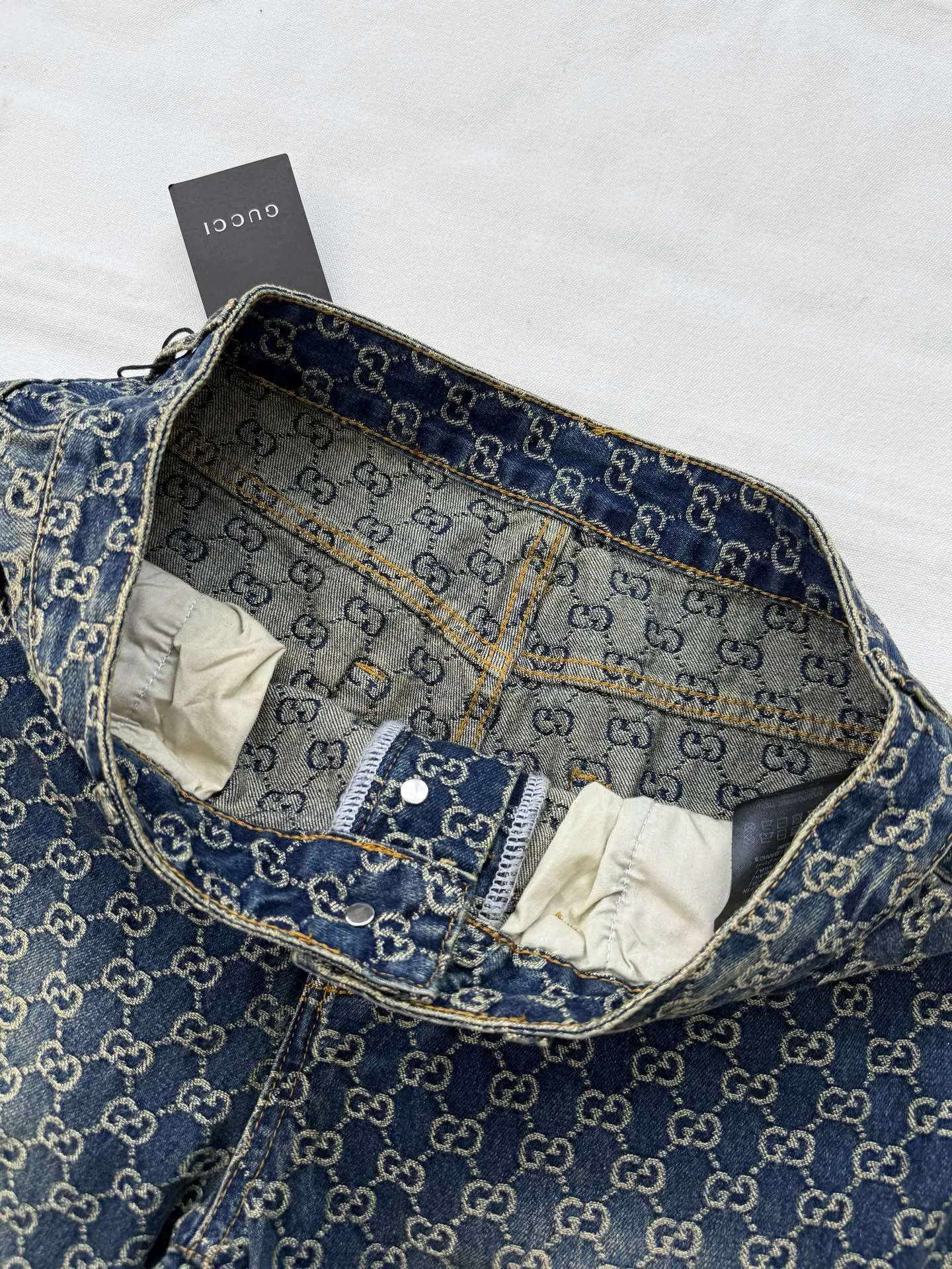 Джинсы Мужские Gucci 18369050