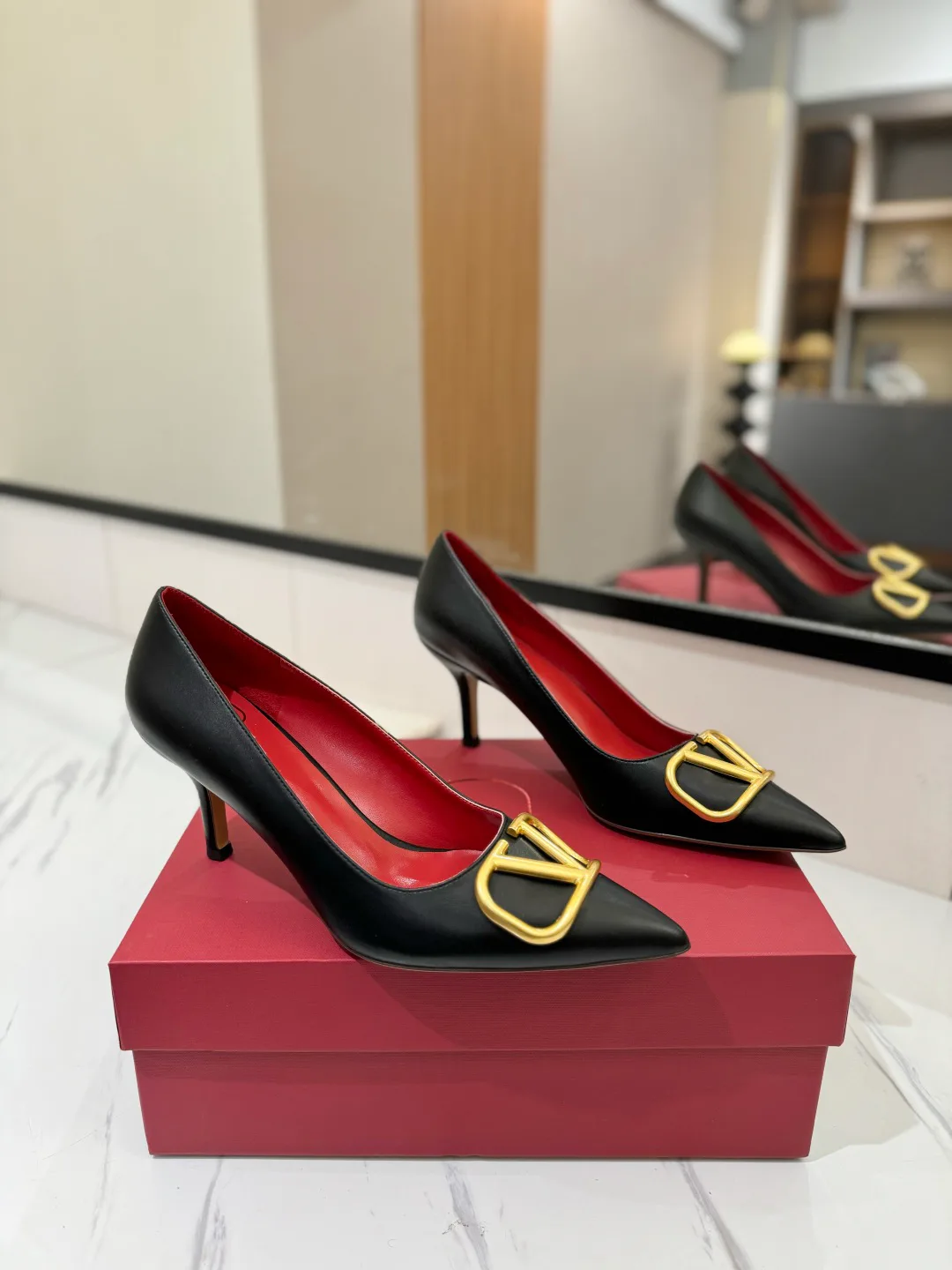 Босоножки Женские Valentino 11516291