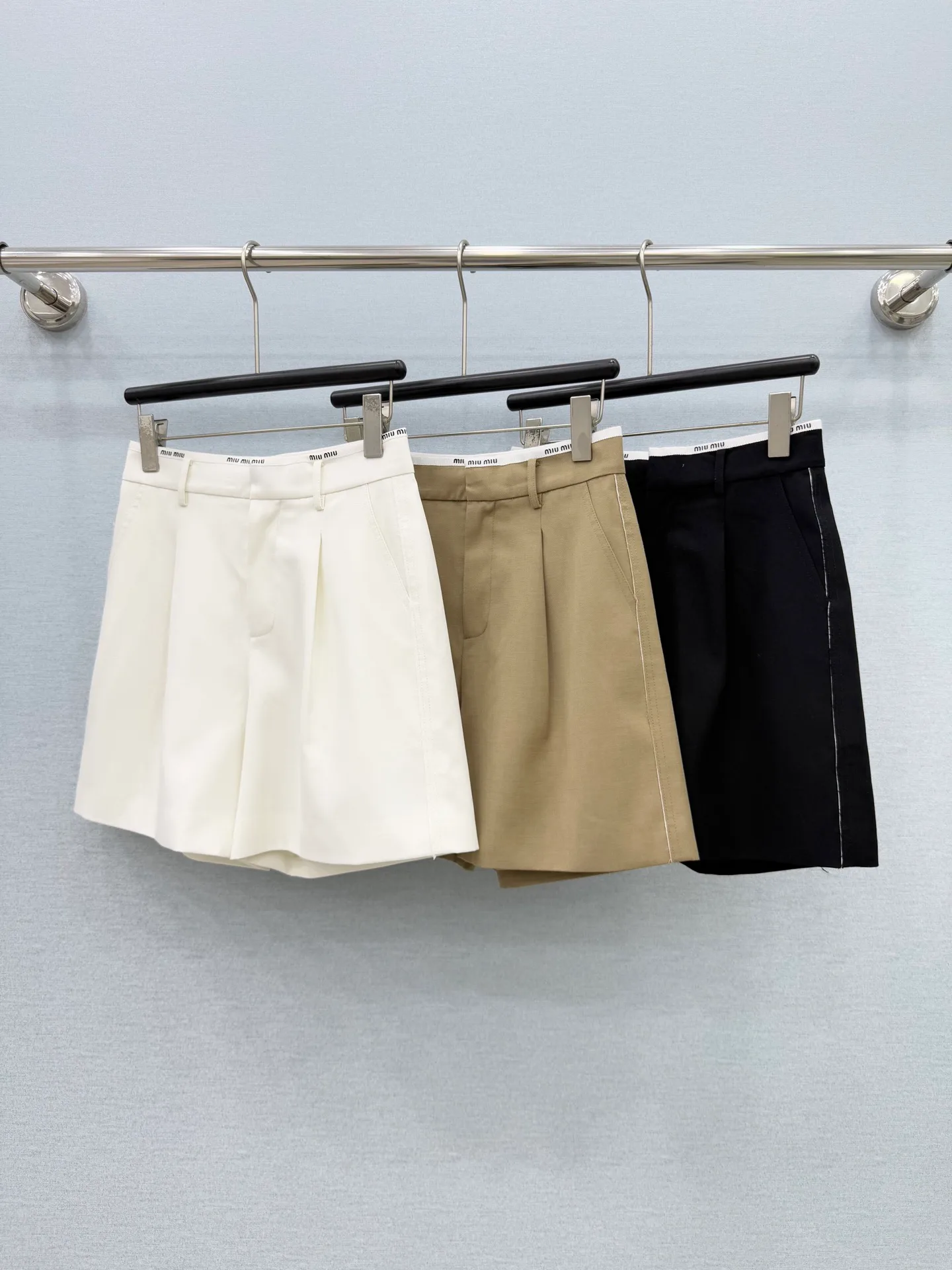 Шорты Женские Miu Miu 13543844