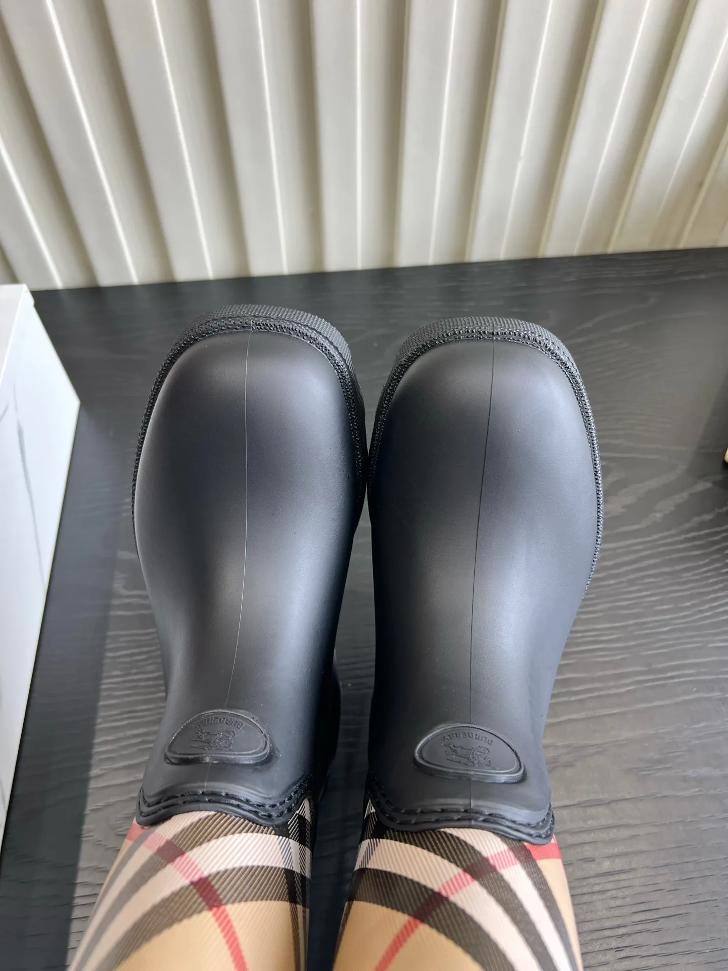 Сапоги Женские Burberry 18170853