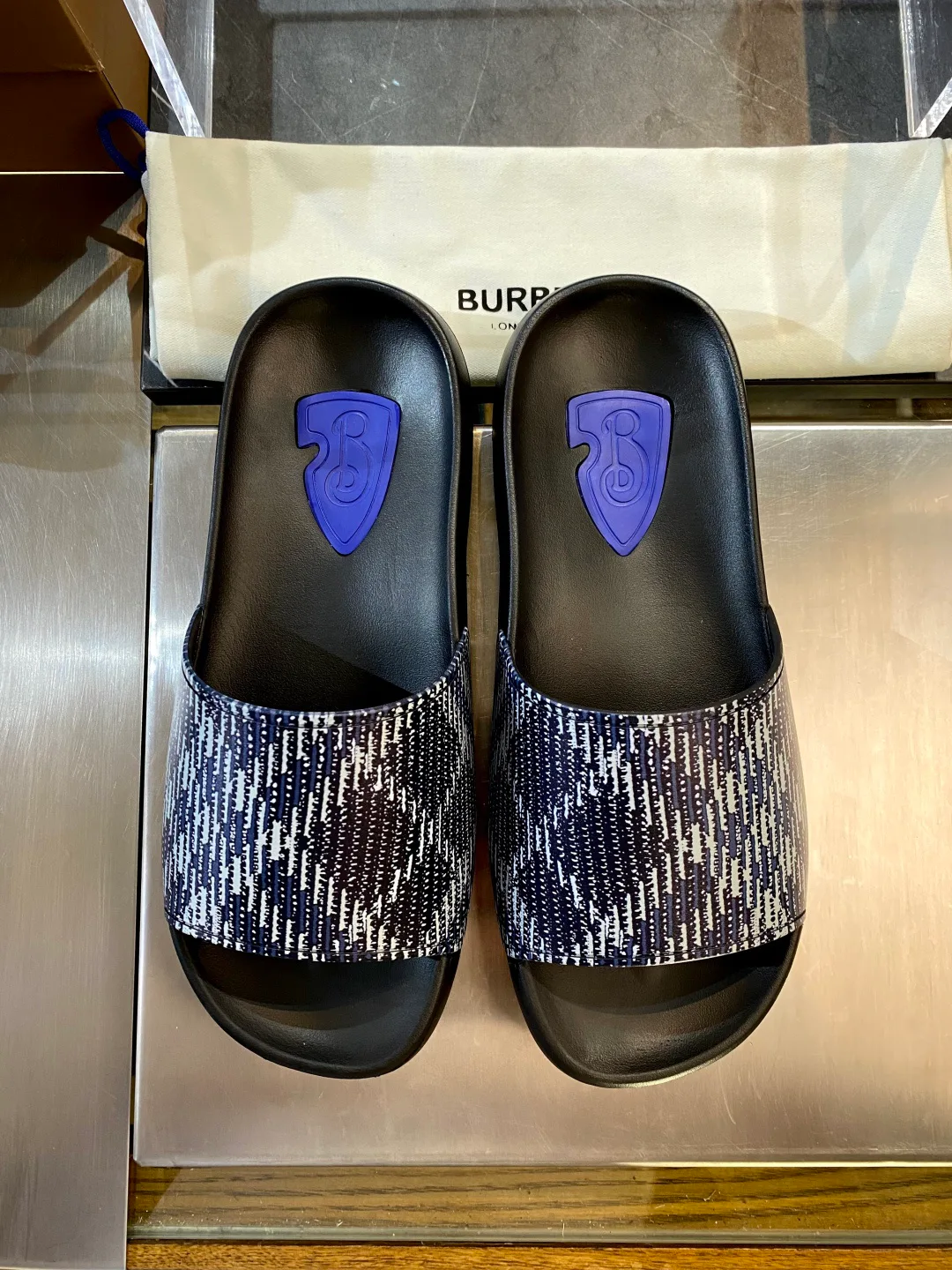 Шлепанцы Мужские Burberry 11250382