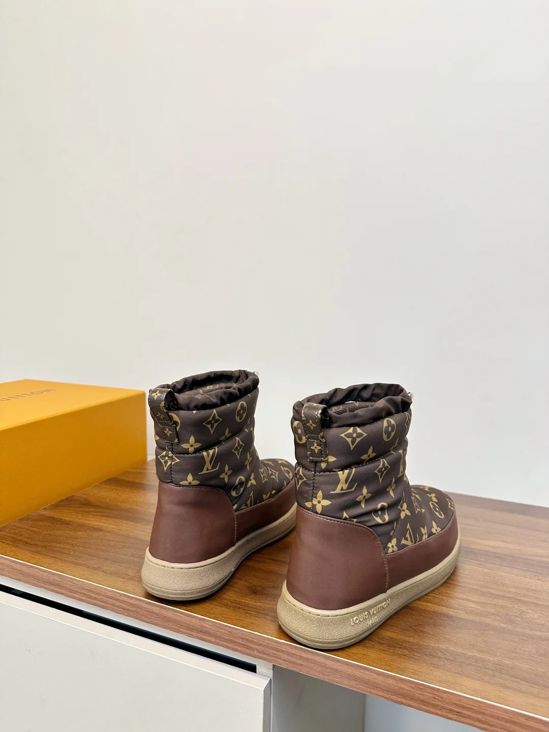 Угги Женские Louis Vuitton 582486