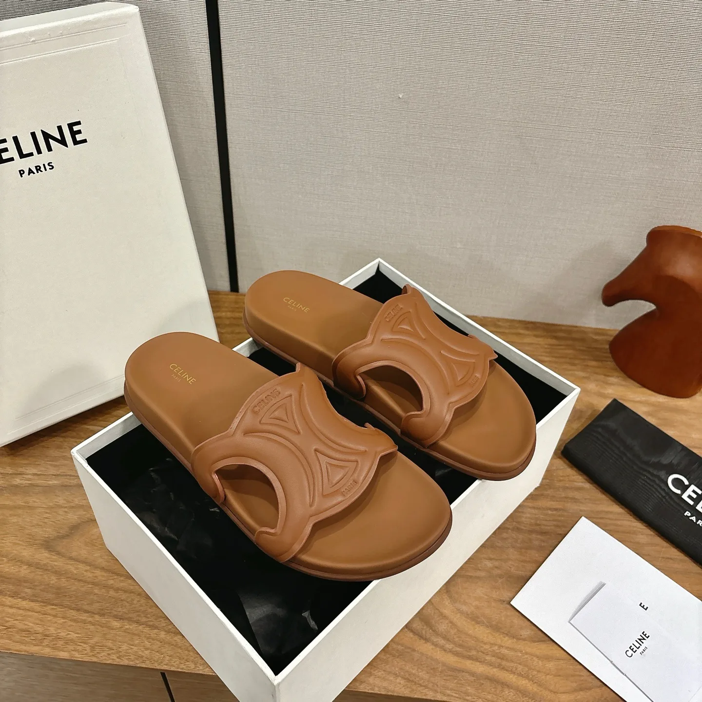 Сандалии Женские Celine 11616554