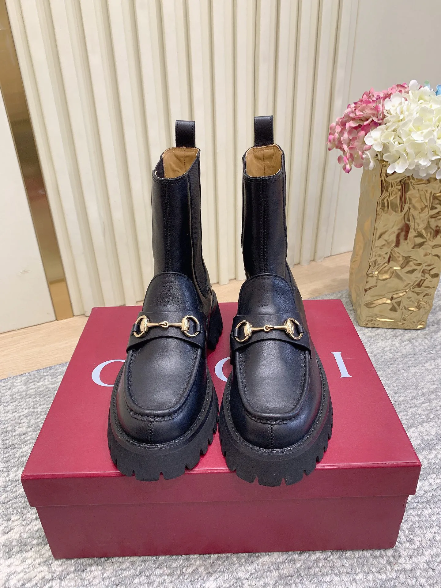 Ботинки Женские Gucci 19561622
