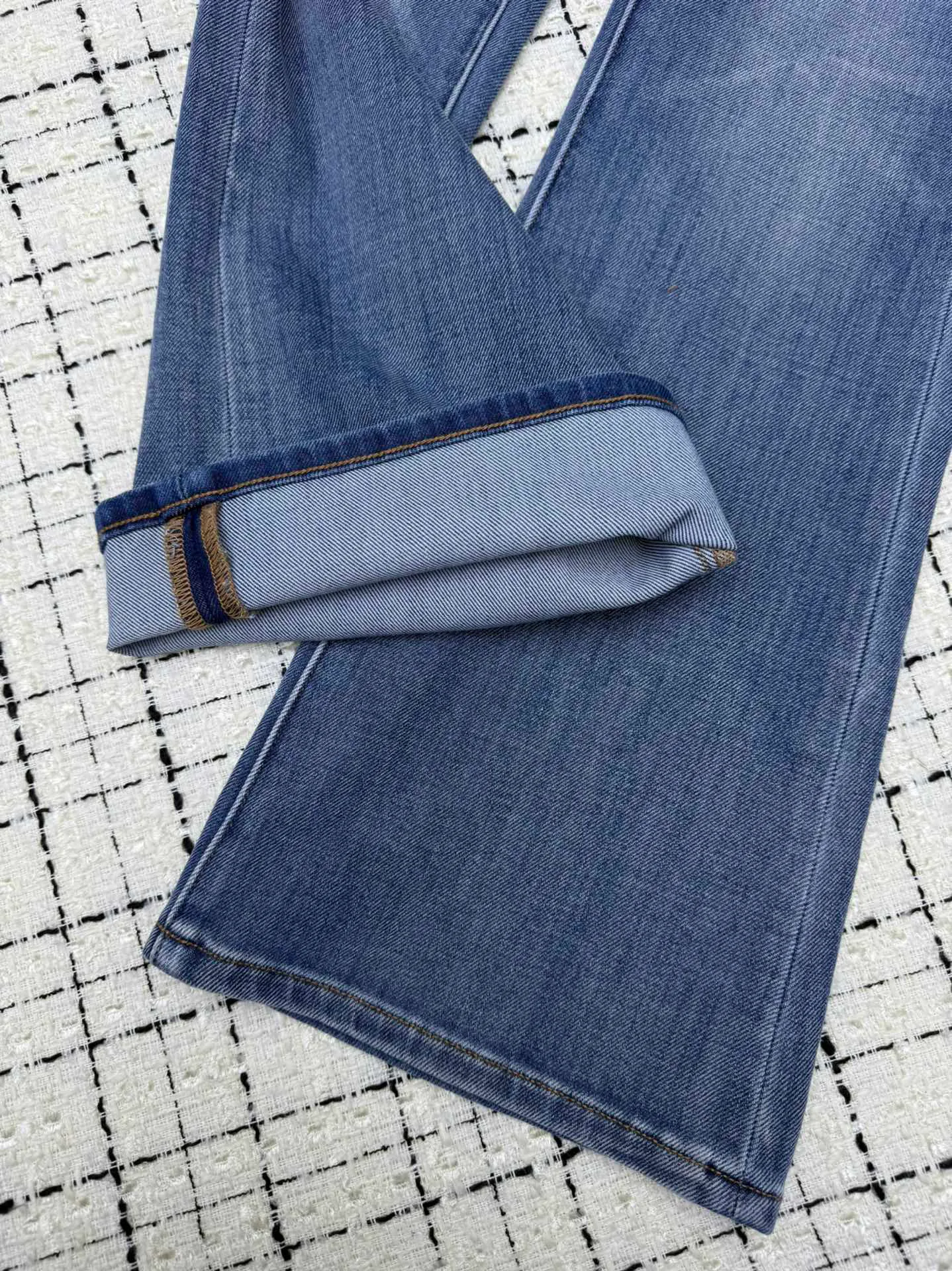 Джинсы Женские Saint Laurent 18885567