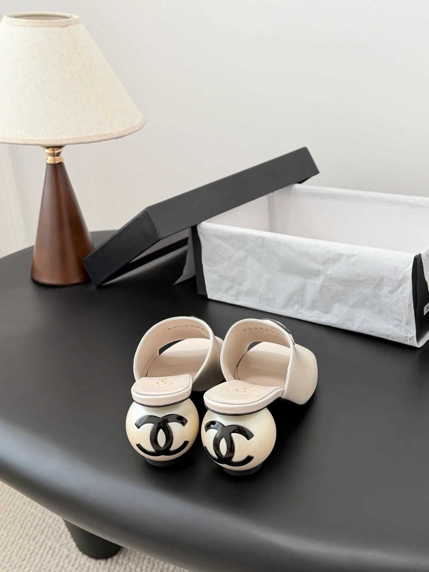 Босоножки Женские Chanel 10997487