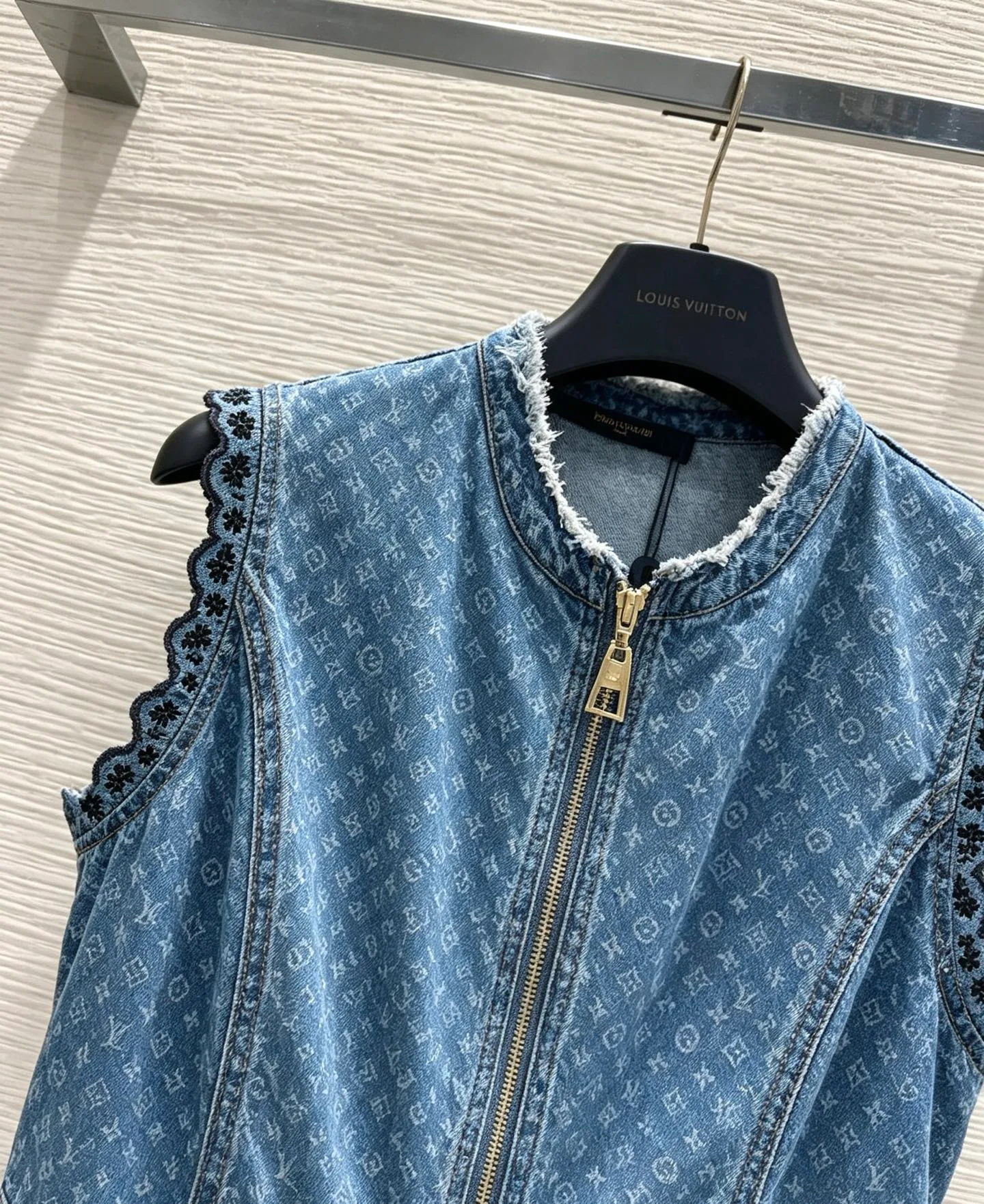 Жилеты Женские Louis Vuitton 19051961