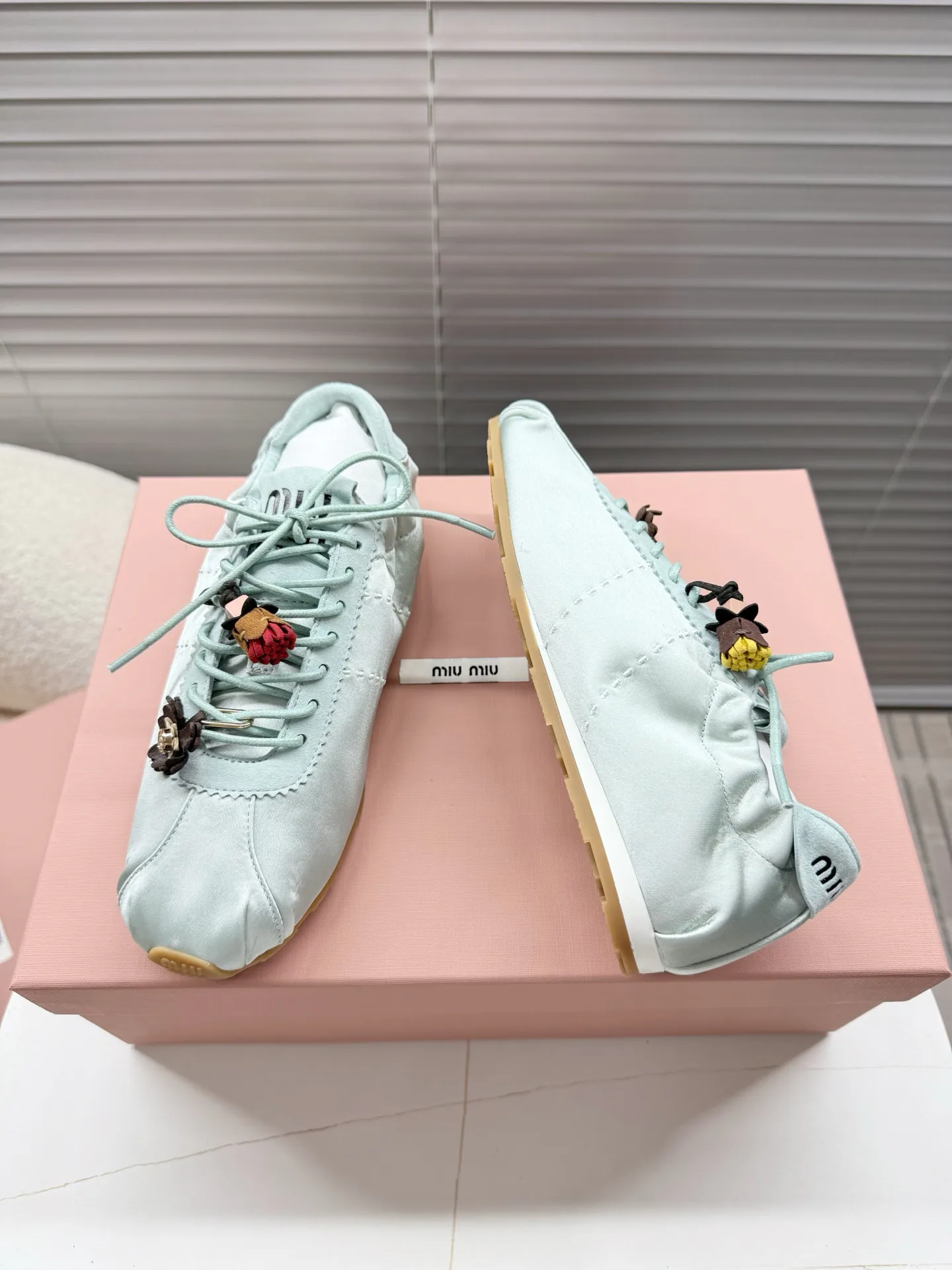 Кроссовки Женские Miu Miu 3742525