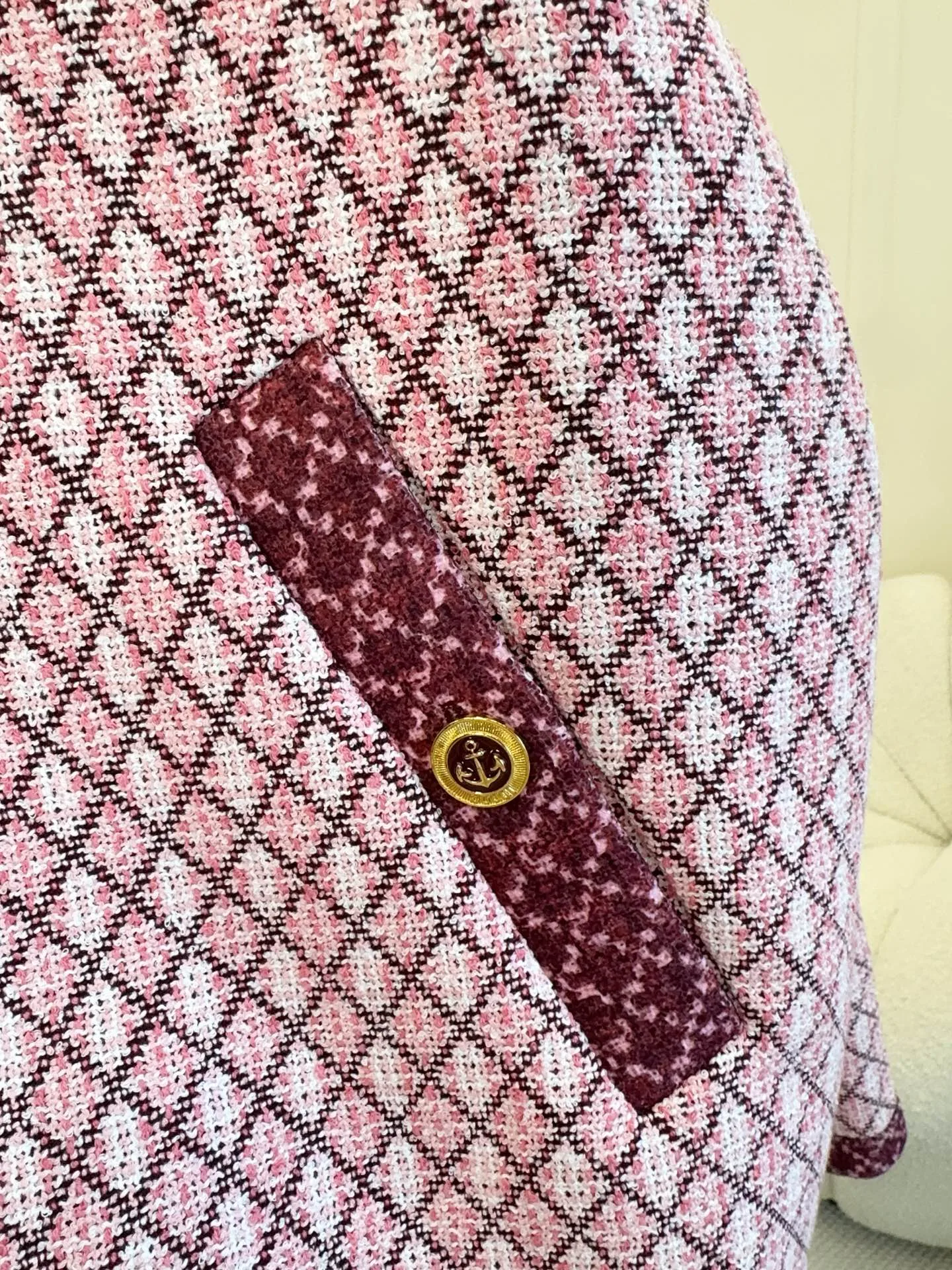 Куртки И Пуховики Женские Gucci 10780263