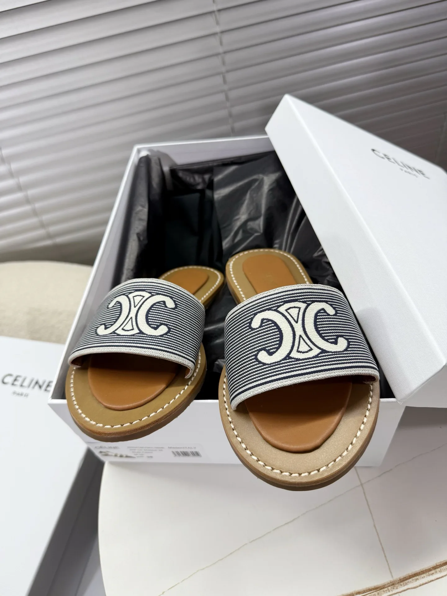 Шлепанцы Женские Celine 11658957