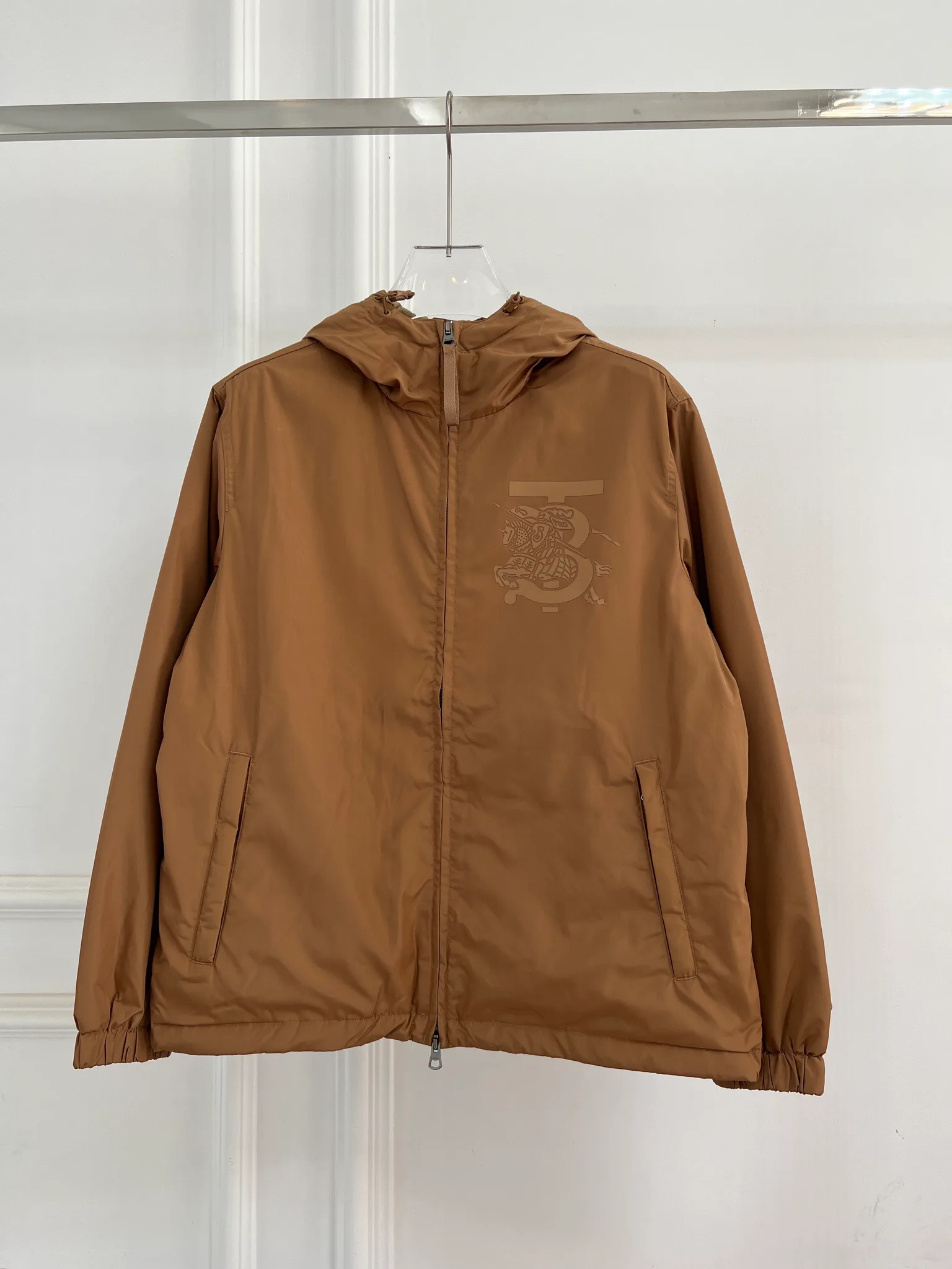 Куртки И Пуховики Женские Burberry 10898985