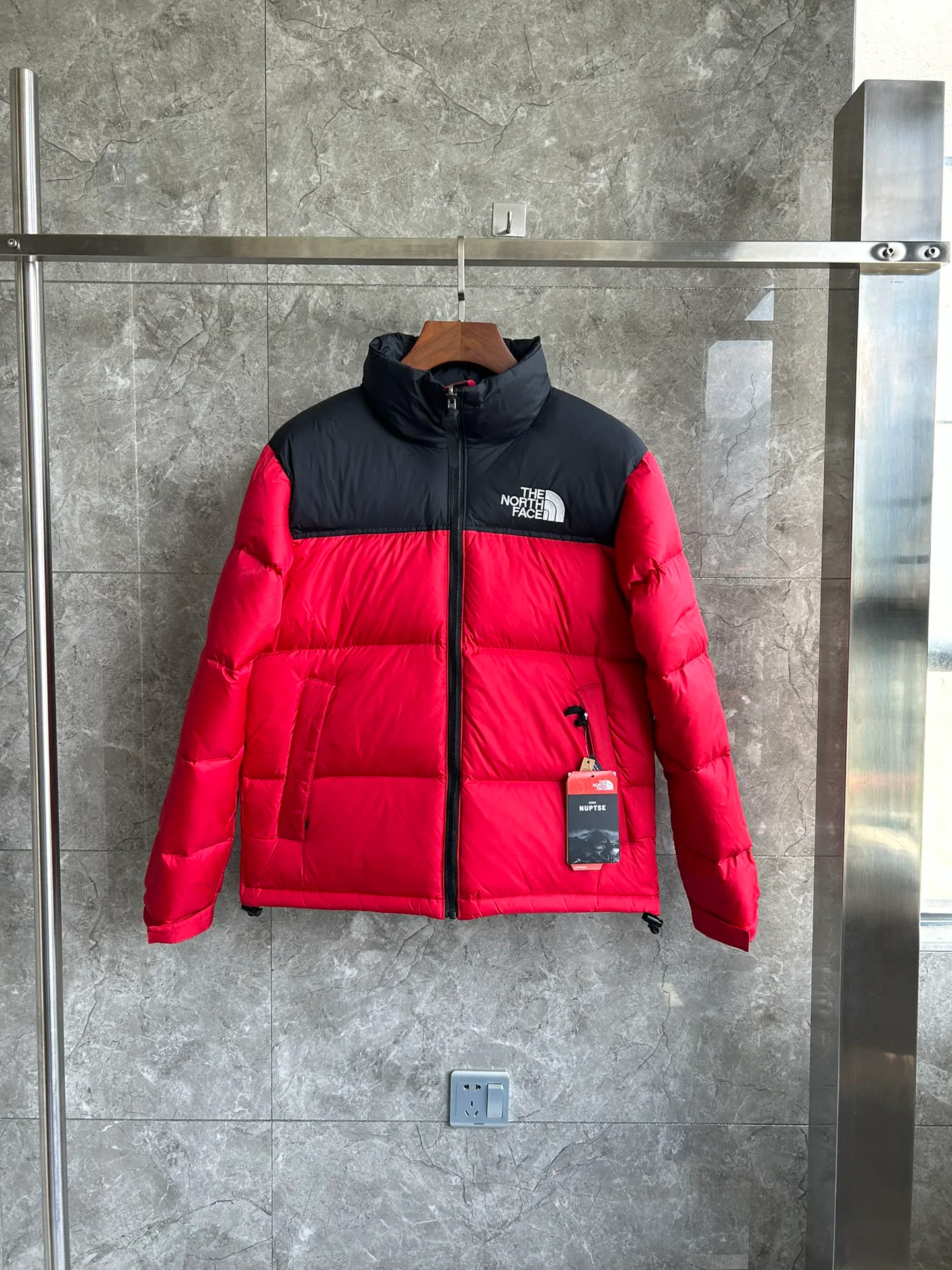 Куртки И Пуховики Женские The North Face 18509306