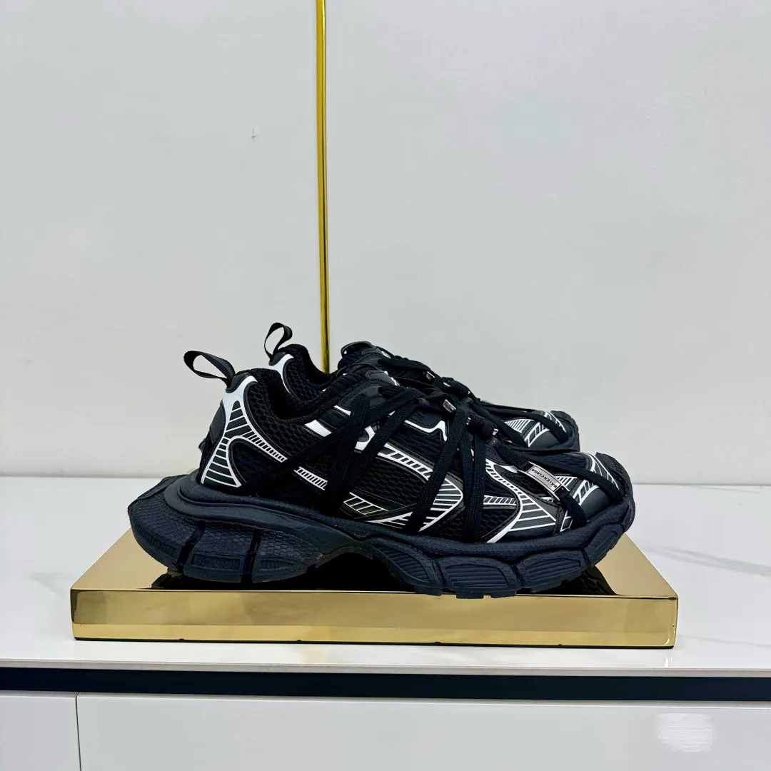 Кроссовки Женские Balenciaga 11165628