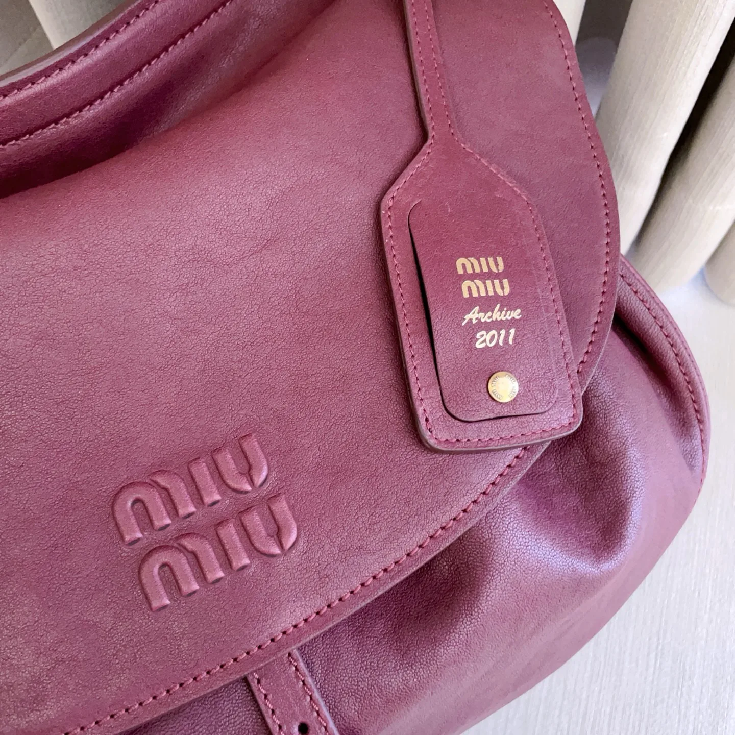 Классические Сумки Женские Miu Miu 18105775