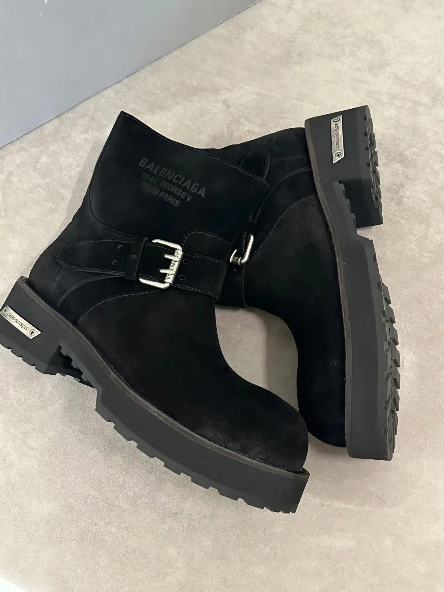 Ботинки Женские Balenciaga 17893829