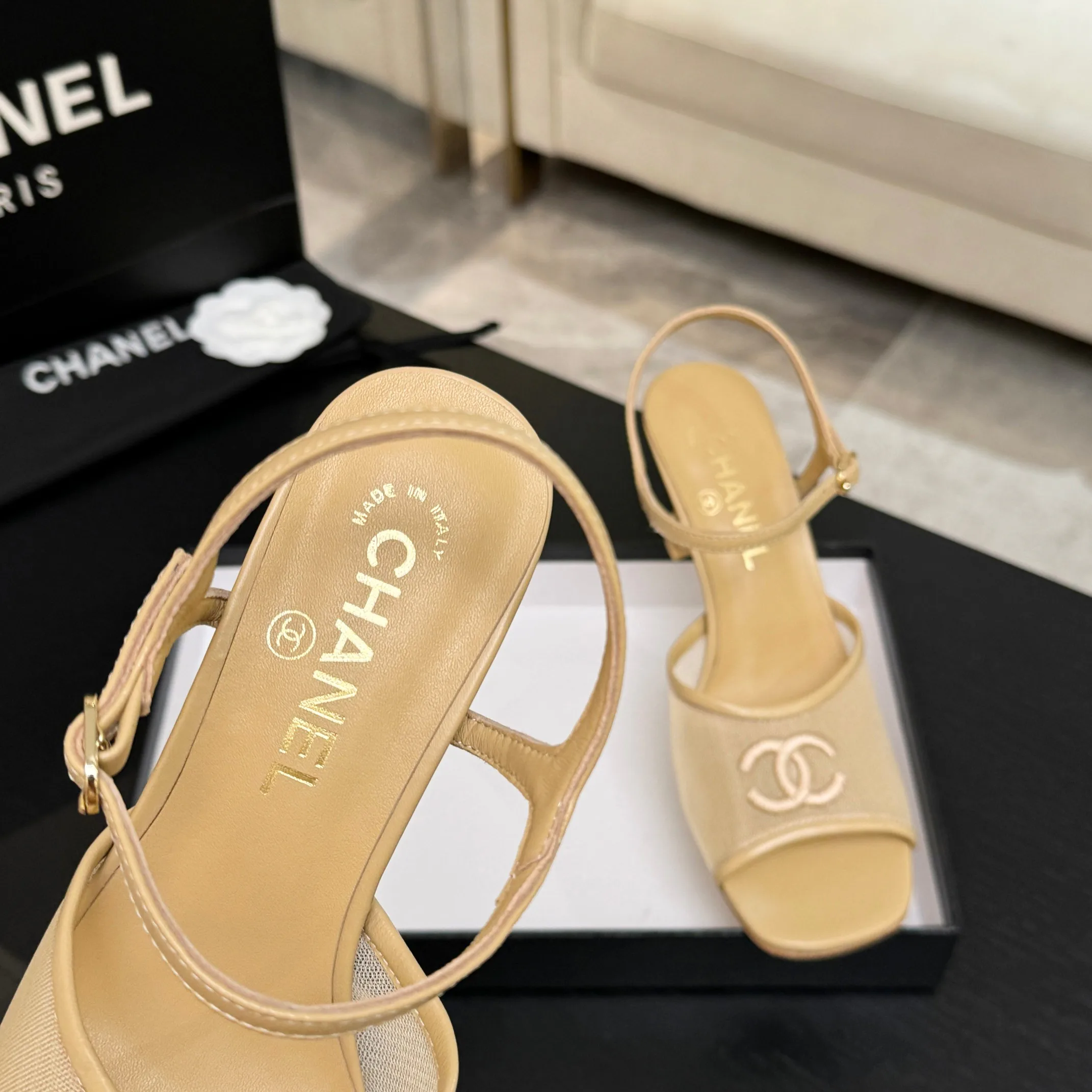 Босоножки Женские Chanel 17657697