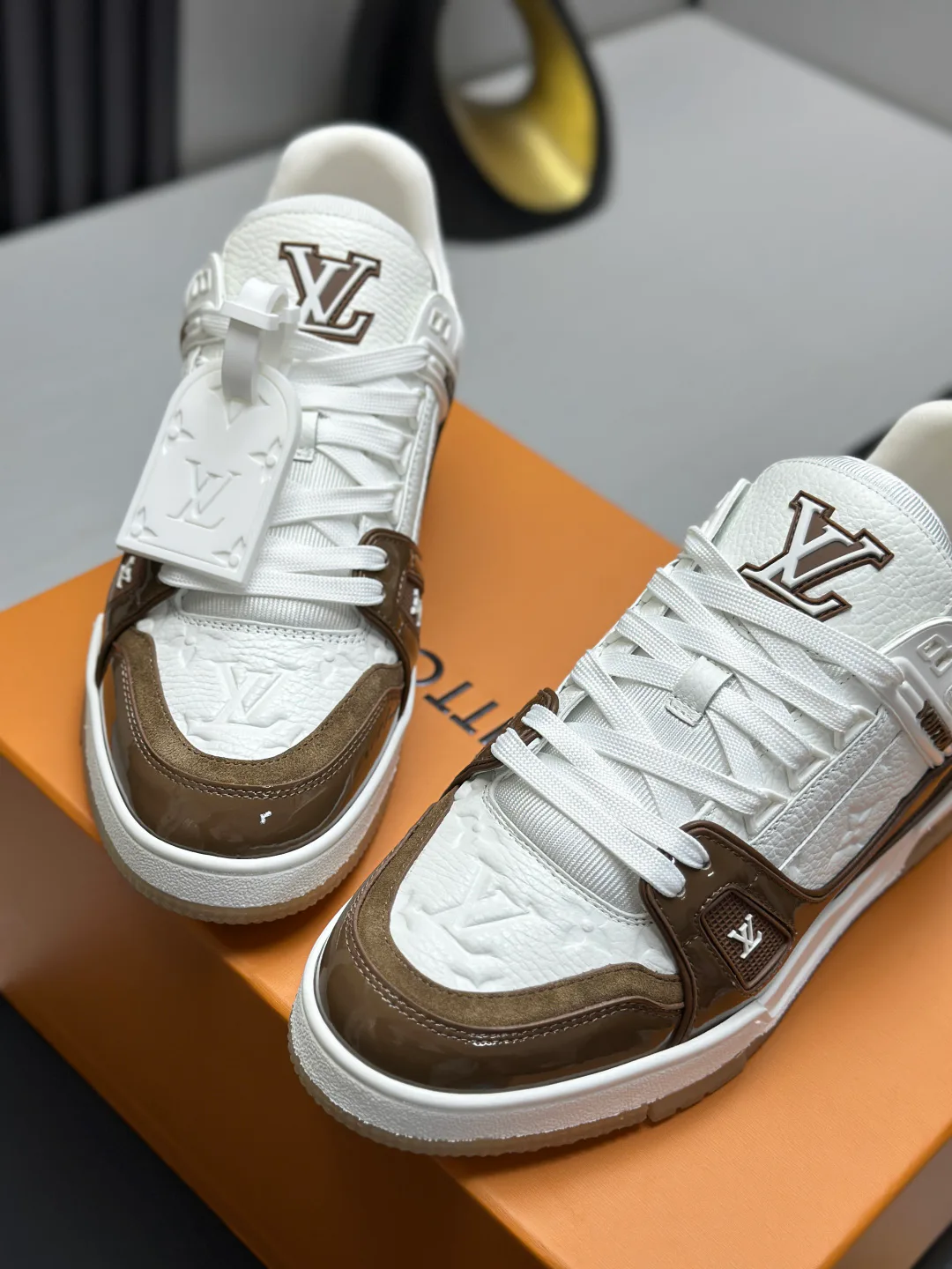 Кроссовки Женские Louis Vuitton 4635102