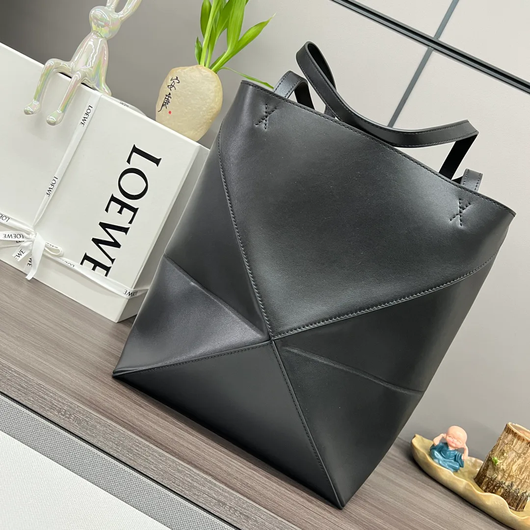 Классические Сумки Женские Loewe 11513589