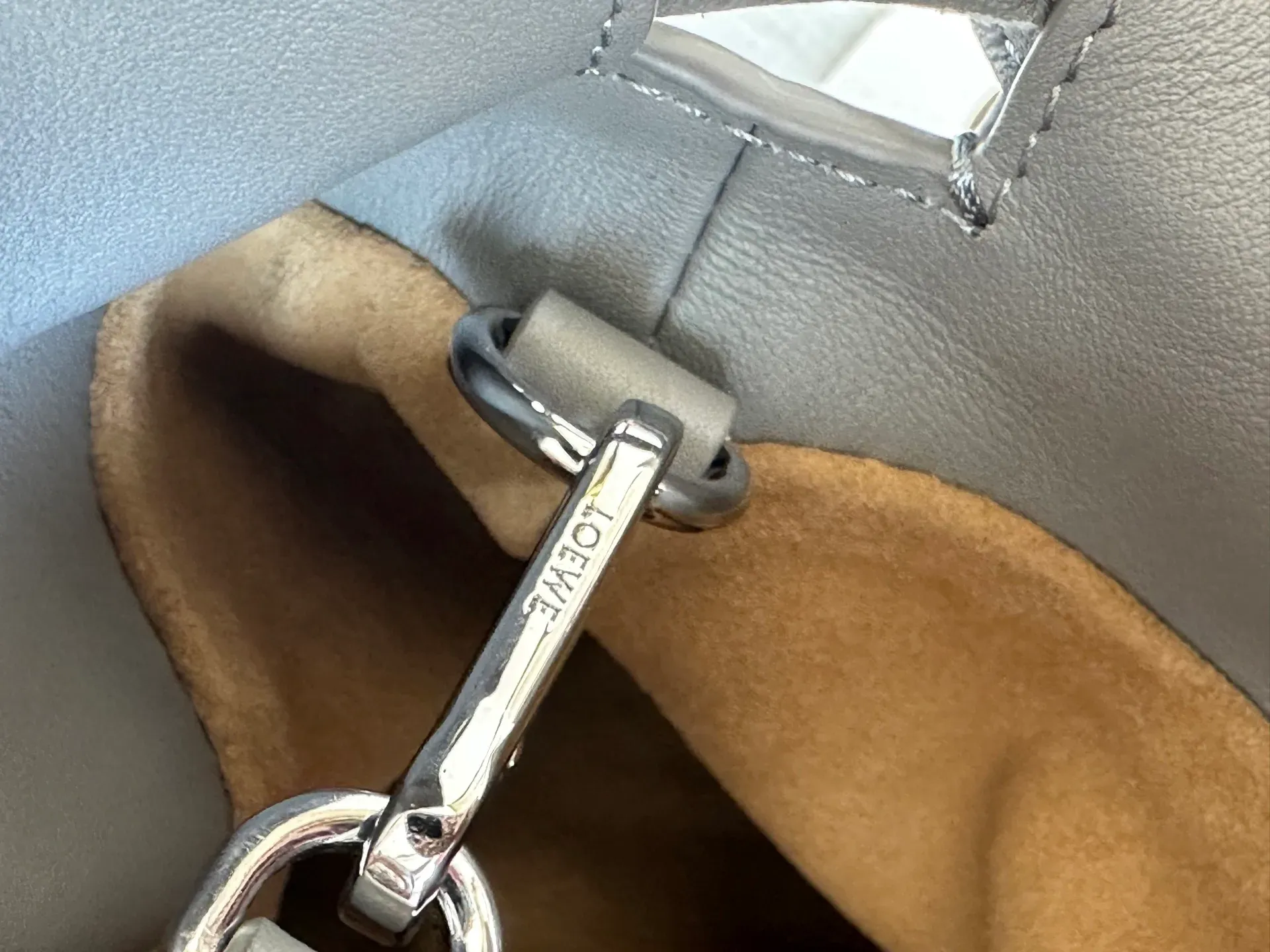 Сумки На Ремне Женские Loewe 690023