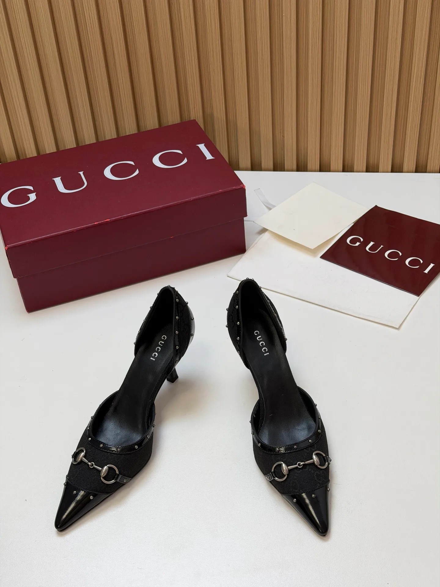 Туфли Женские Gucci 17631687
