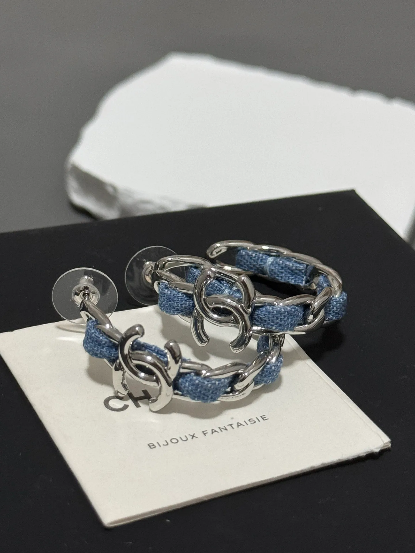 Бижутерия Chanel 70850