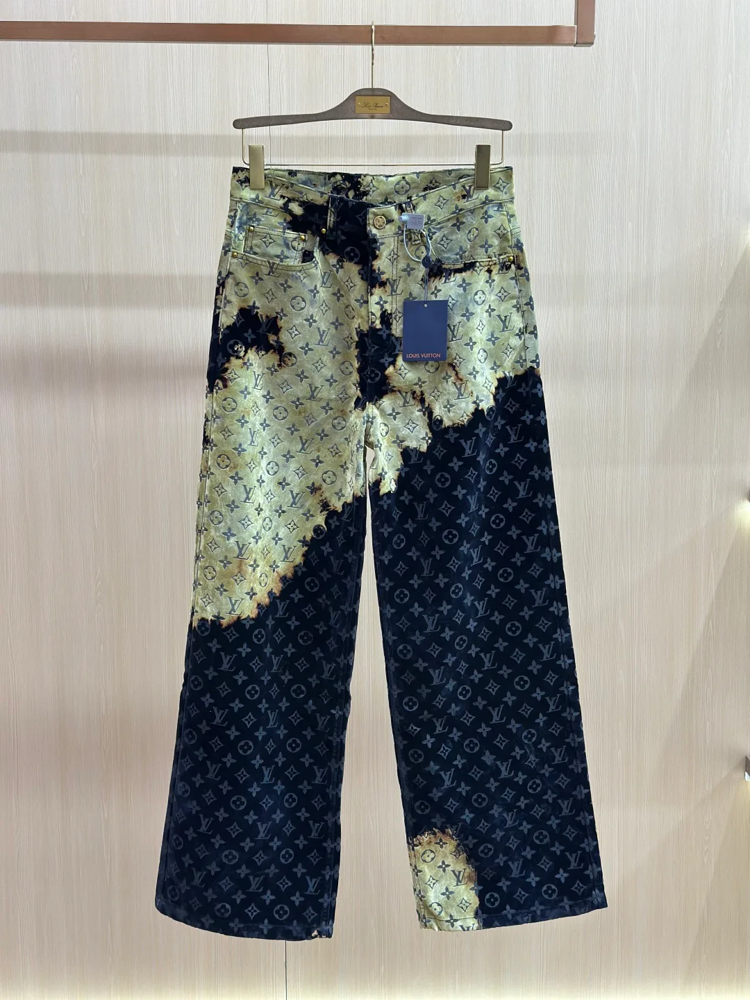 Джинсы Мужские Louis Vuitton 18599308