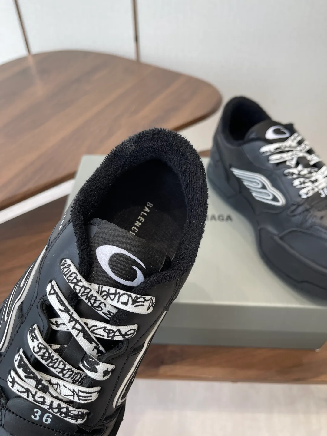 Кроссовки Женские Balenciaga 11309582