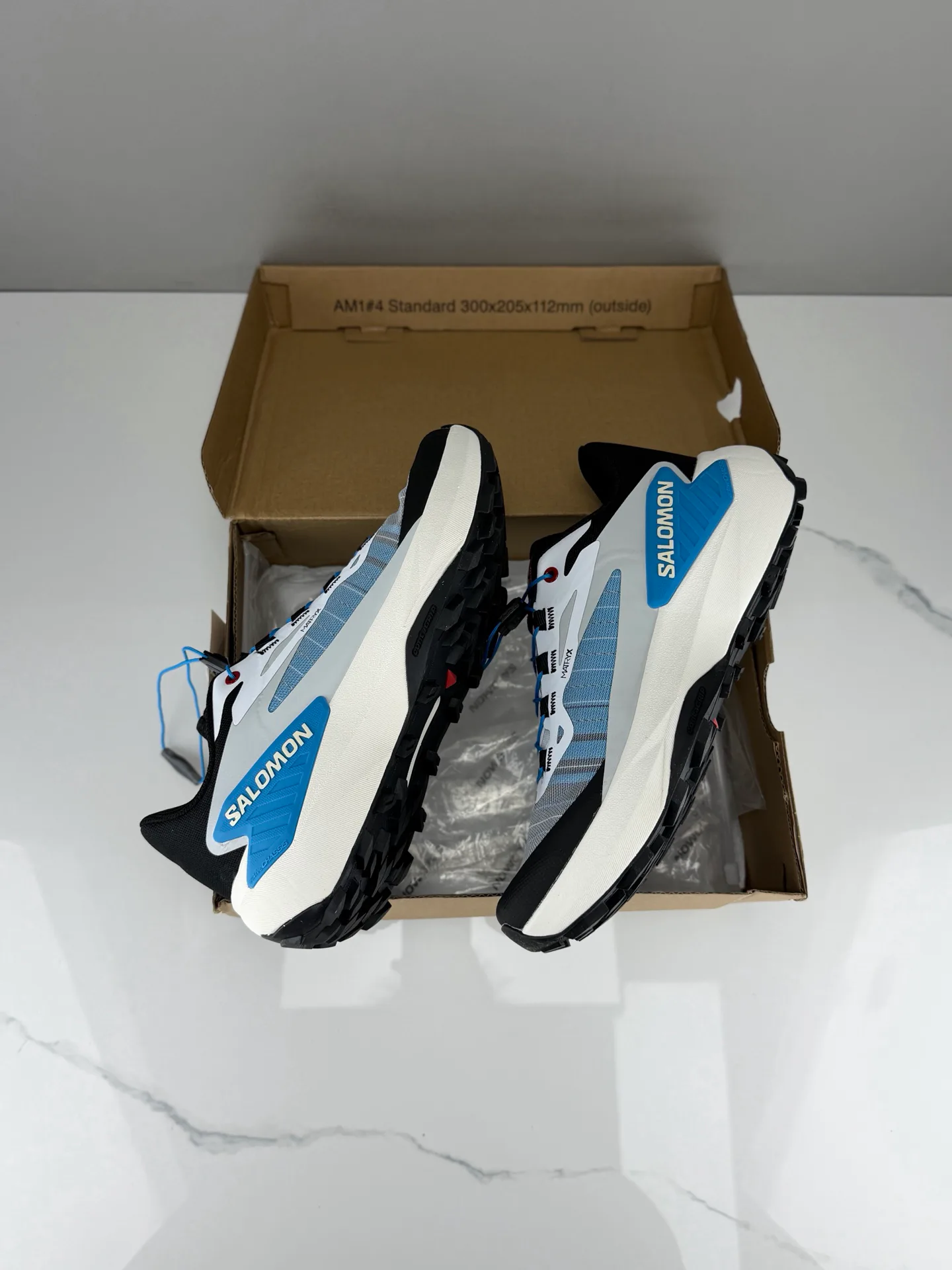 Кроссовки Женские Salomon 17956900