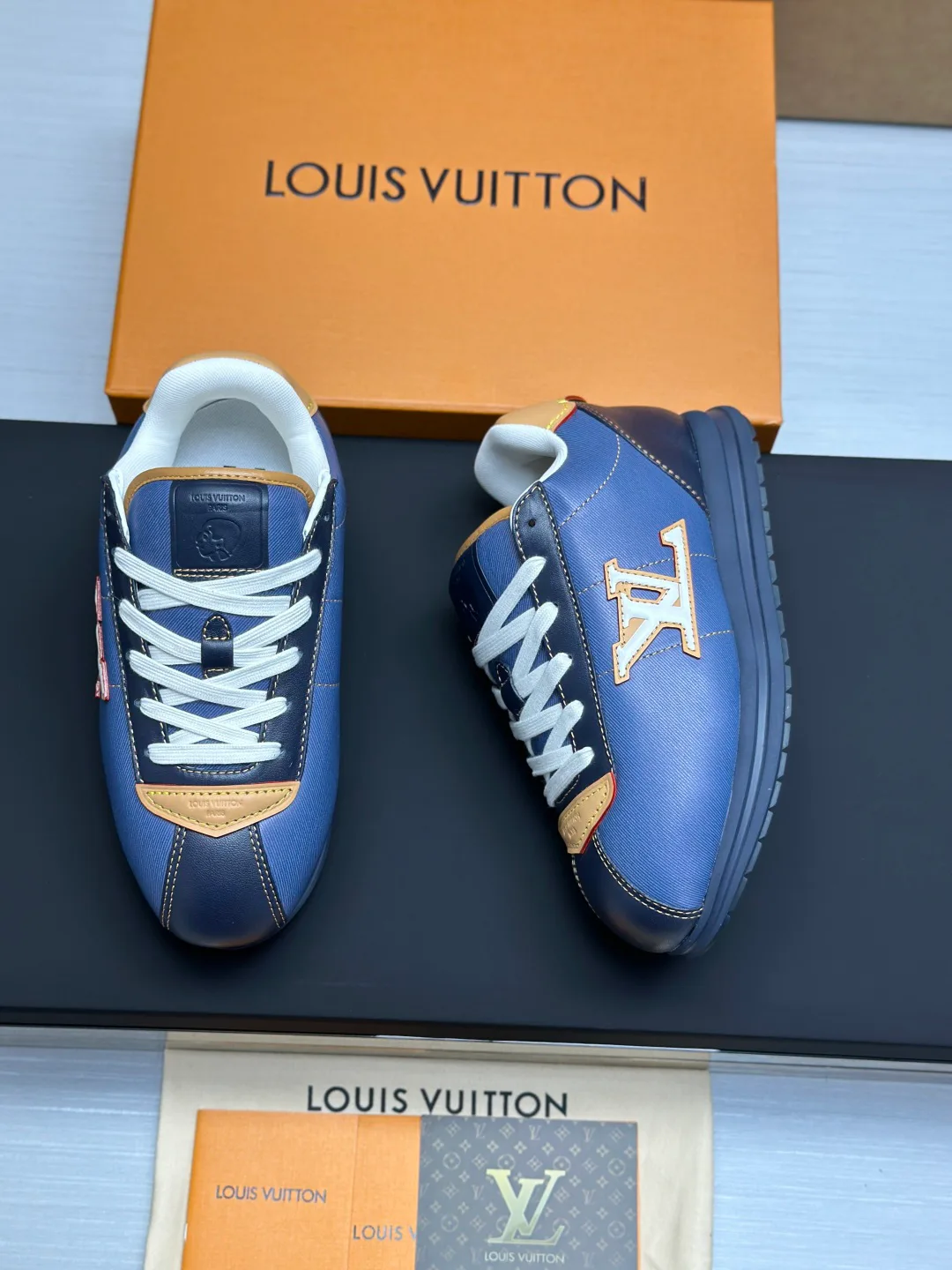Кроссовки Женские Louis Vuitton 3470515