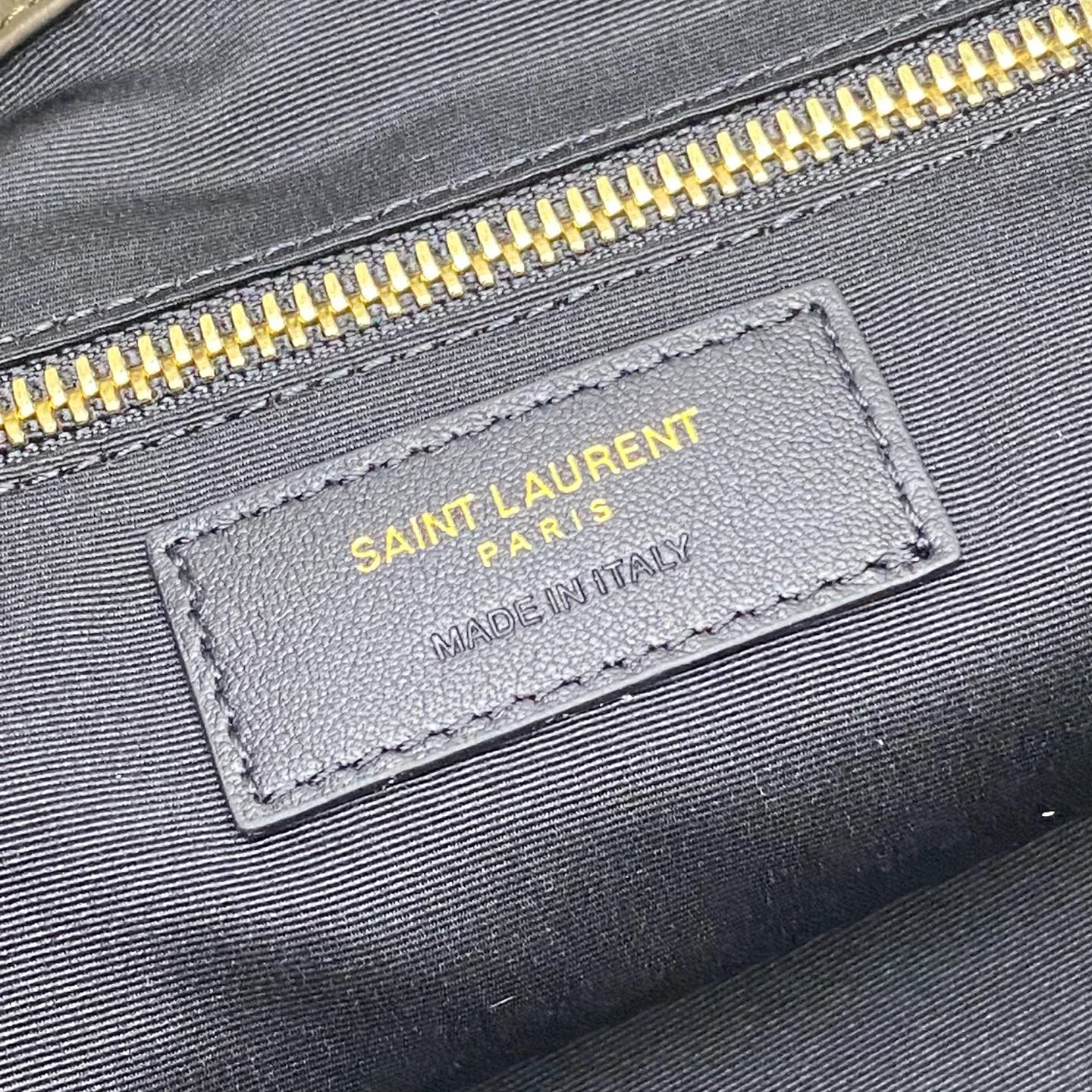 Классические Сумки Женские Saint Laurent 8988088